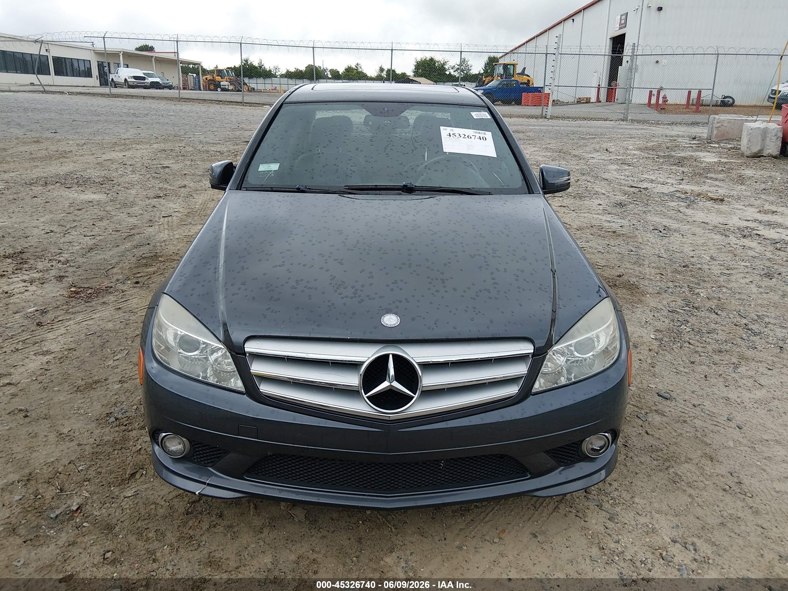 2010 Mercedes-benz C 300 Sport Blue vin: WDDGF5EB6AR092335