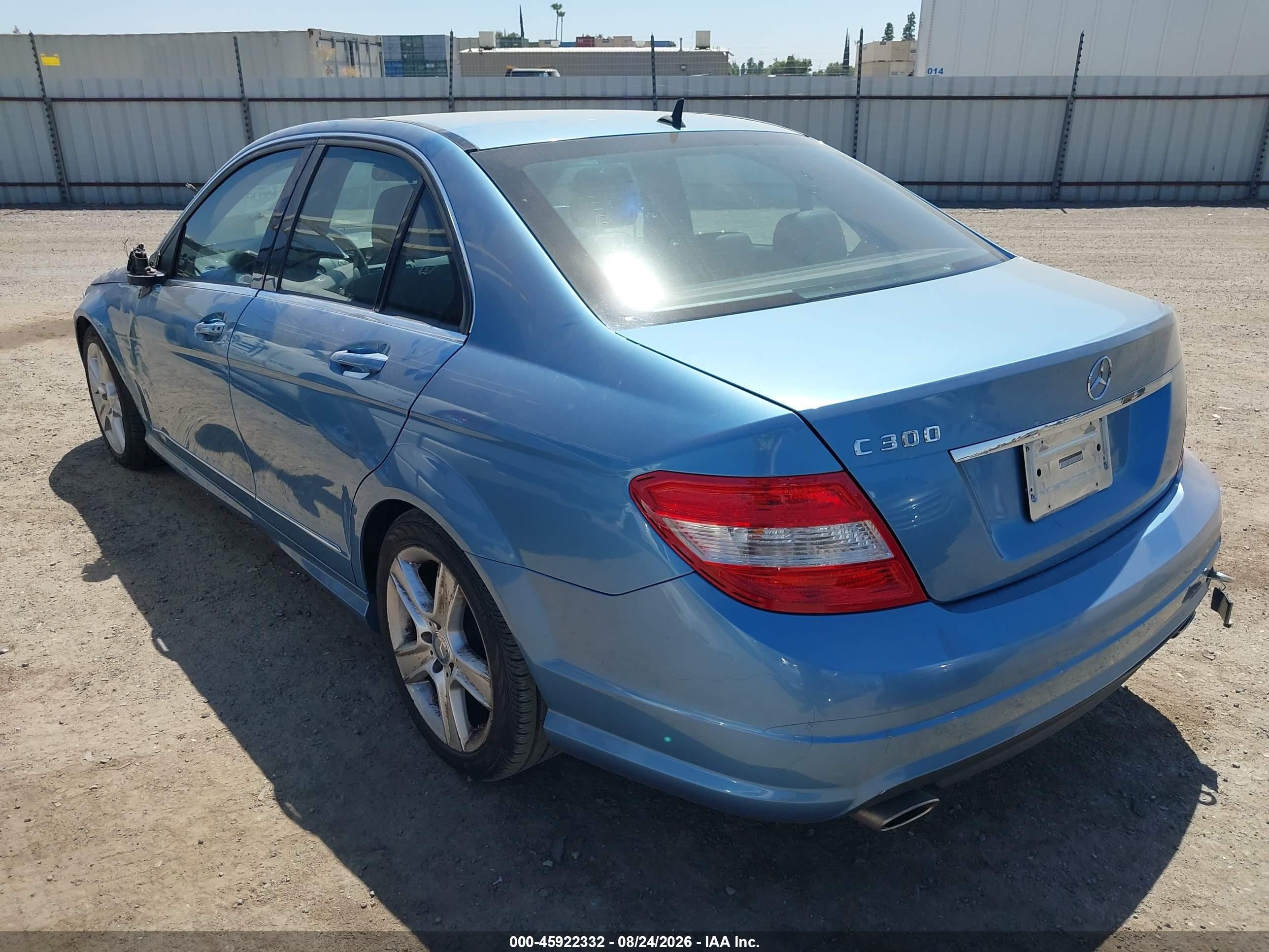 2010 Mercedes-benz C 300 Luxury/sport Light Blue vin: WDDGF5EB6AR101292