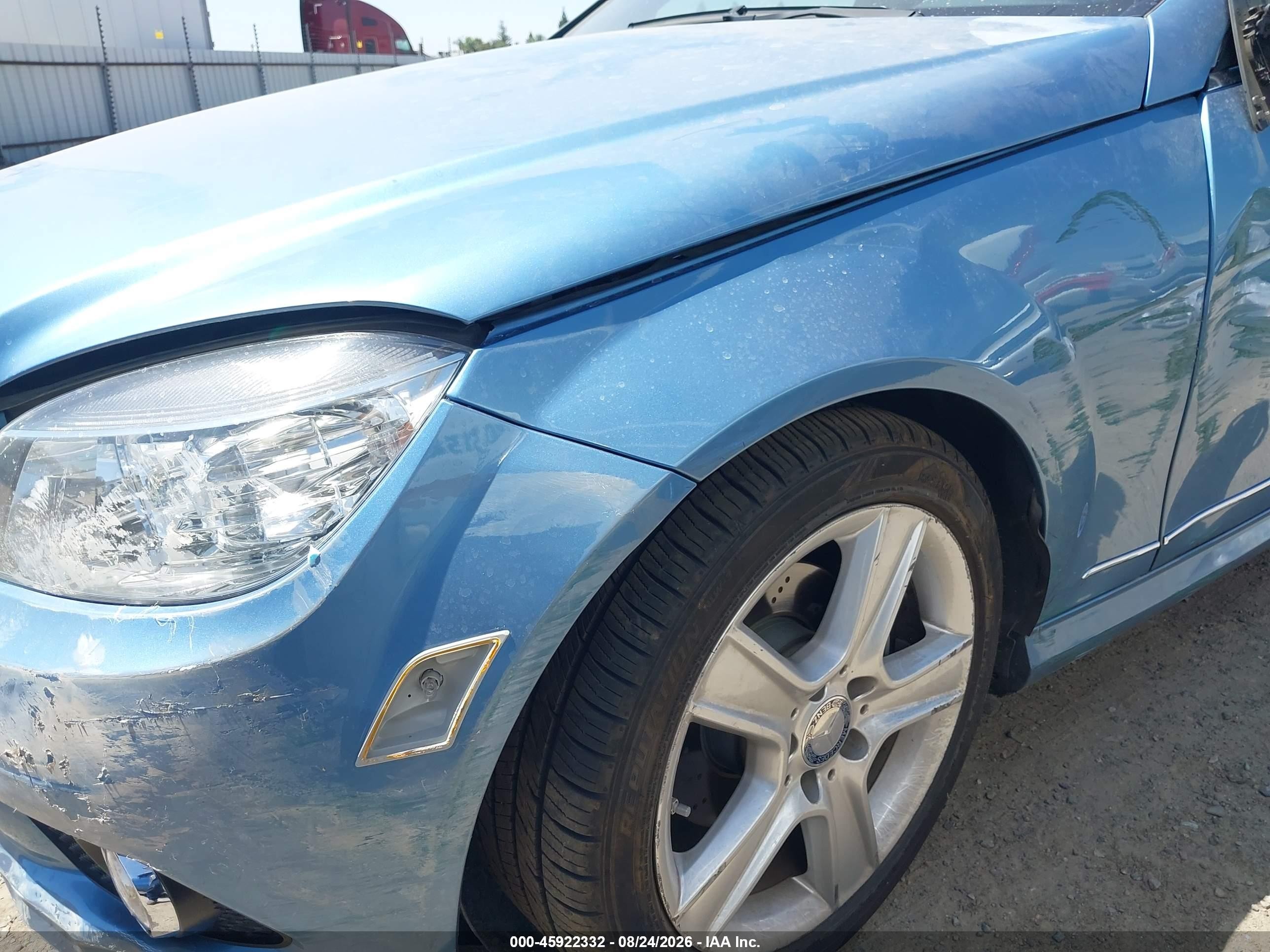 2010 Mercedes-benz C 300 Luxury/sport Light Blue vin: WDDGF5EB6AR101292