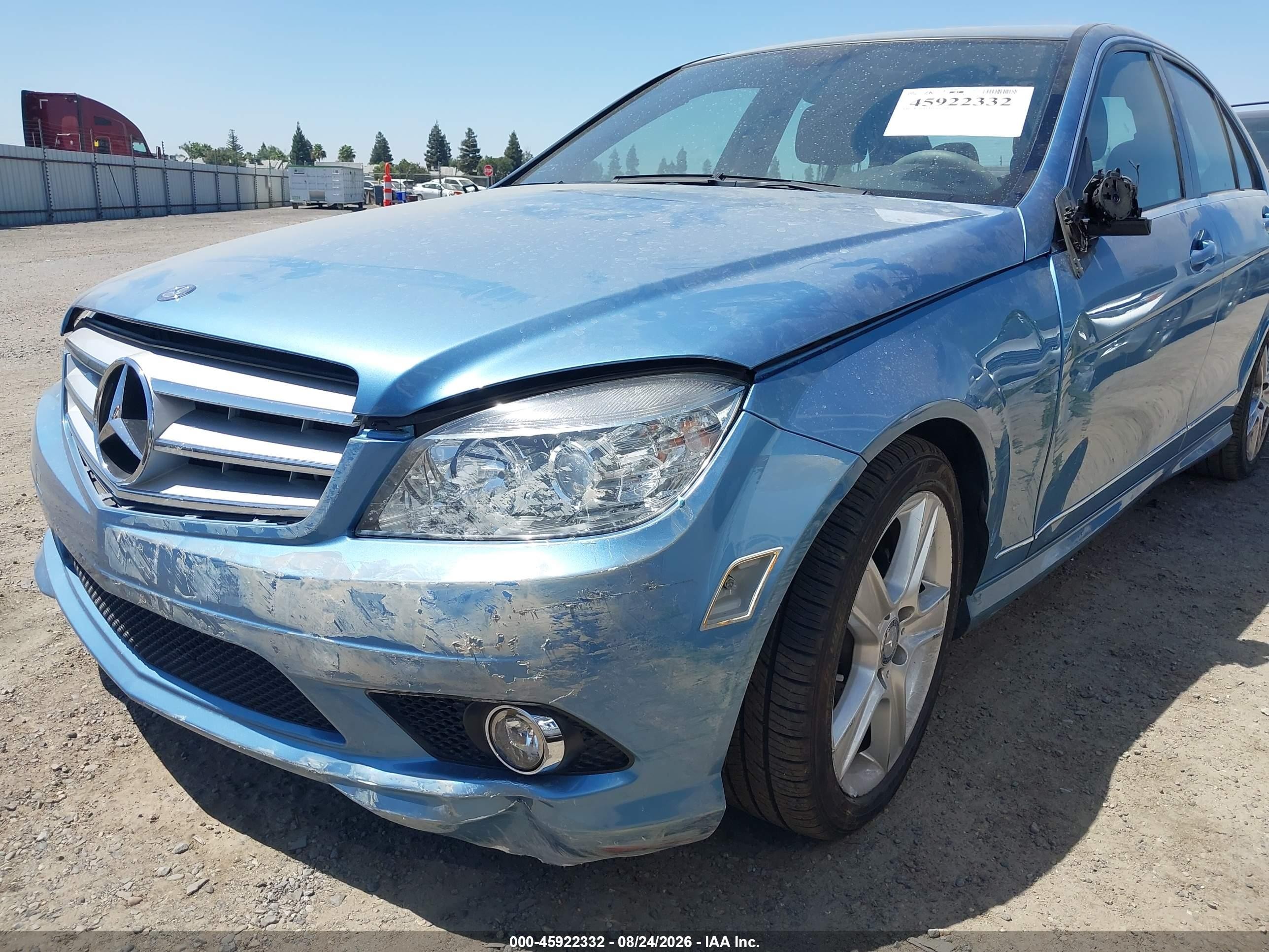 2010 Mercedes-benz C 300 Luxury/sport Light Blue vin: WDDGF5EB6AR101292