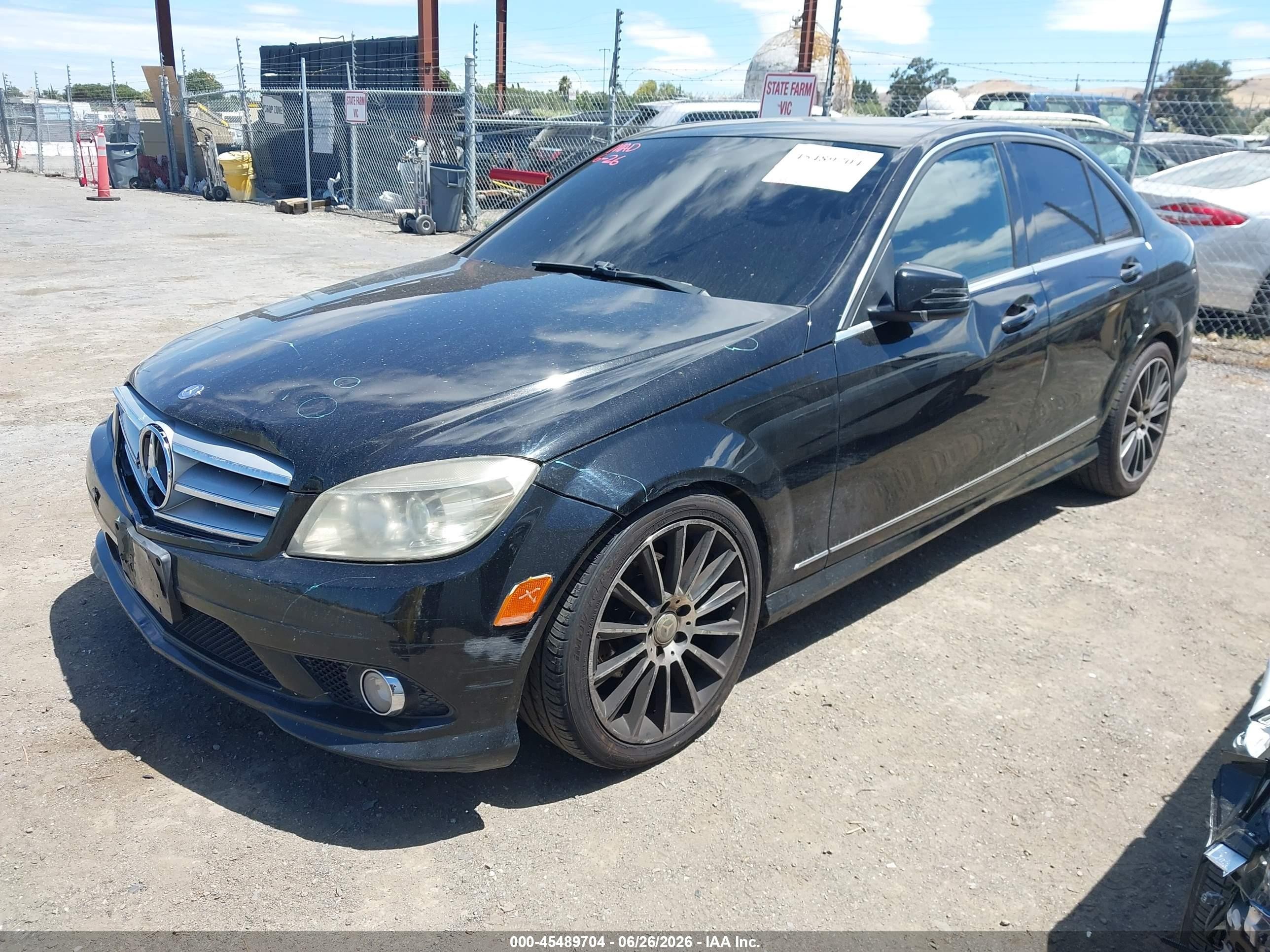 2010 Mercedes-benz C 300 Luxury/sport Black vin: WDDGF5EB6AR110560