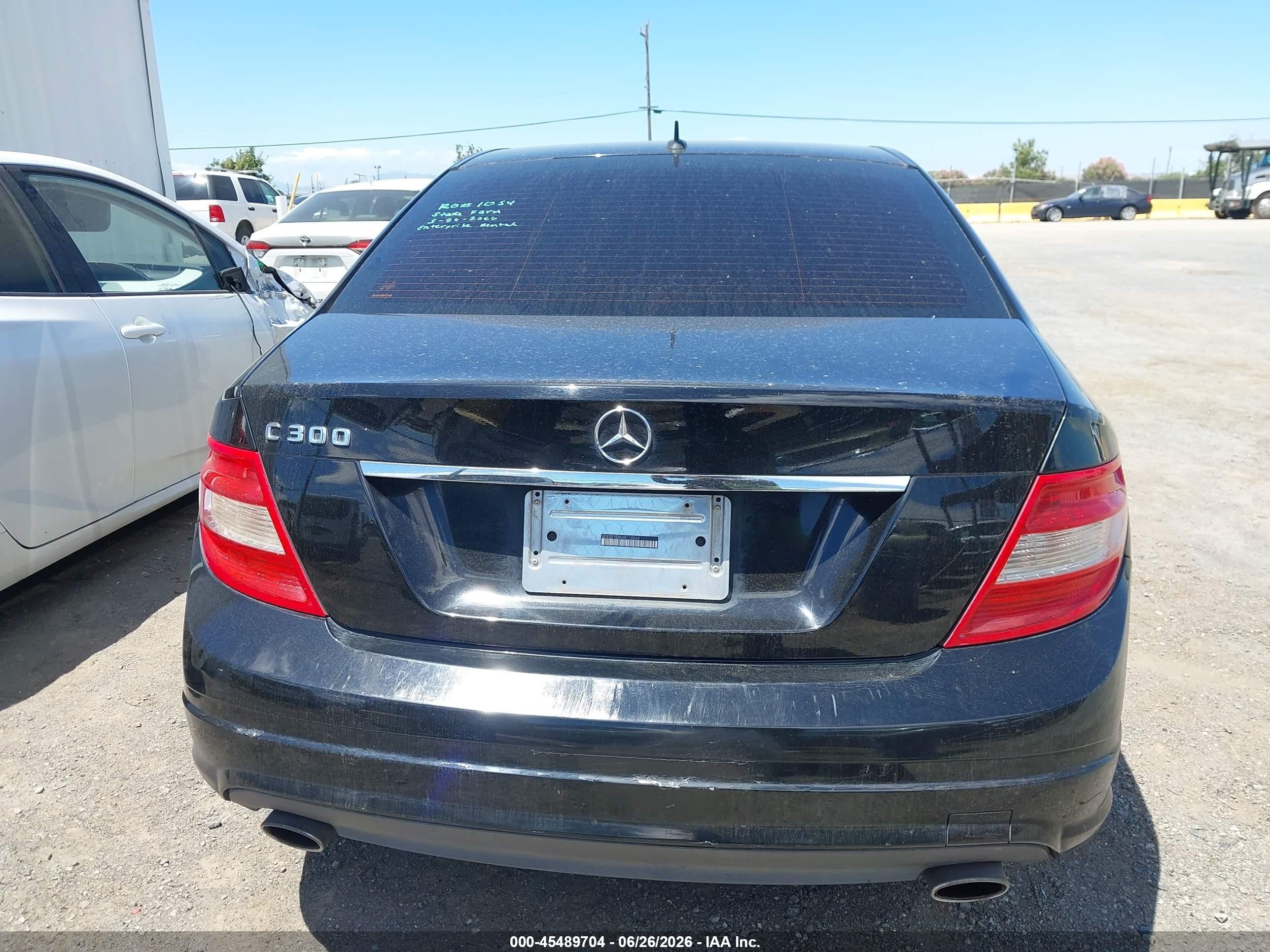 2010 Mercedes-benz C 300 Luxury/sport Black vin: WDDGF5EB6AR110560