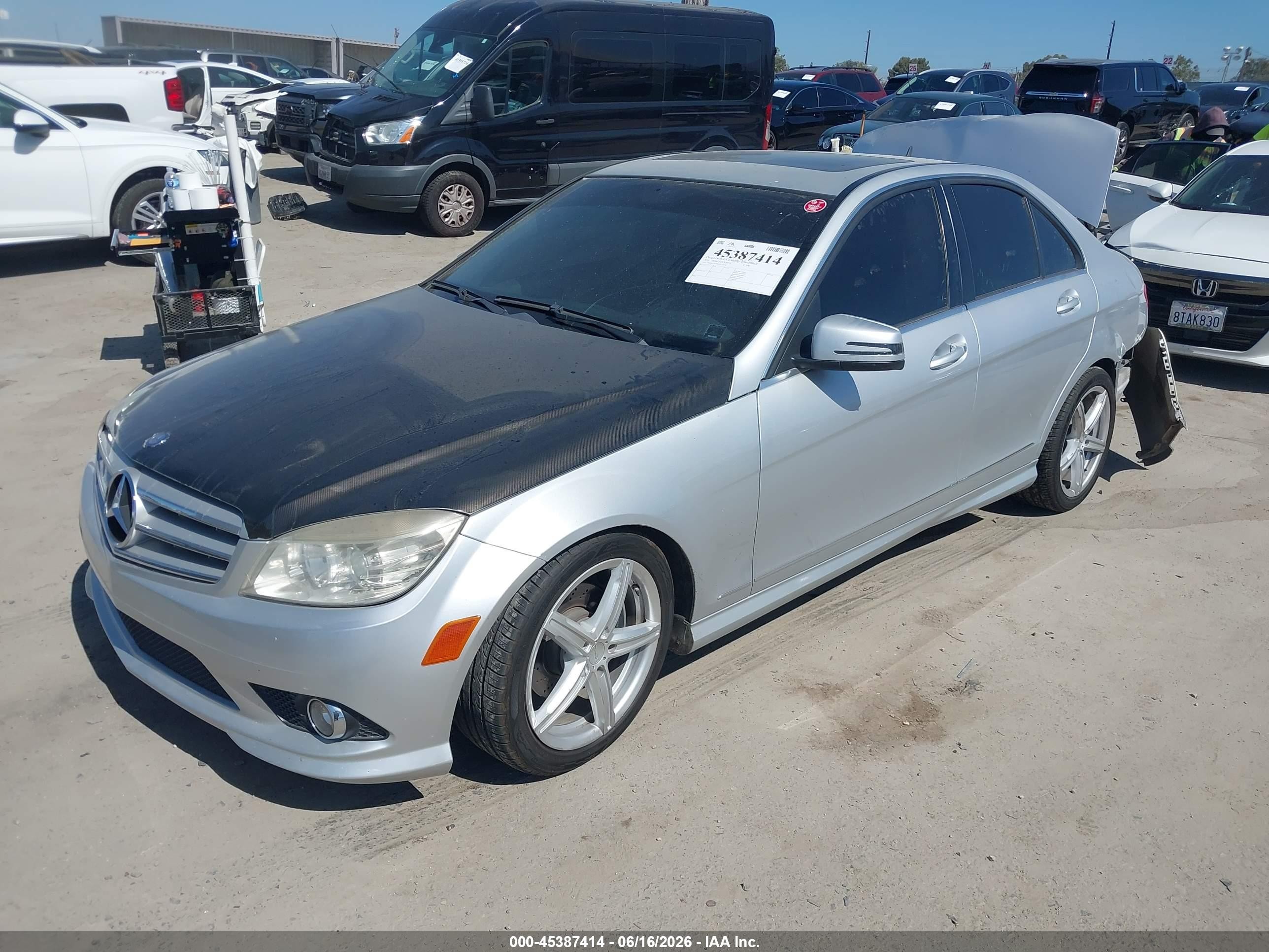 2010 Mercedes-benz C 300 Luxury/sport Gray vin: WDDGF5EB6AR110770