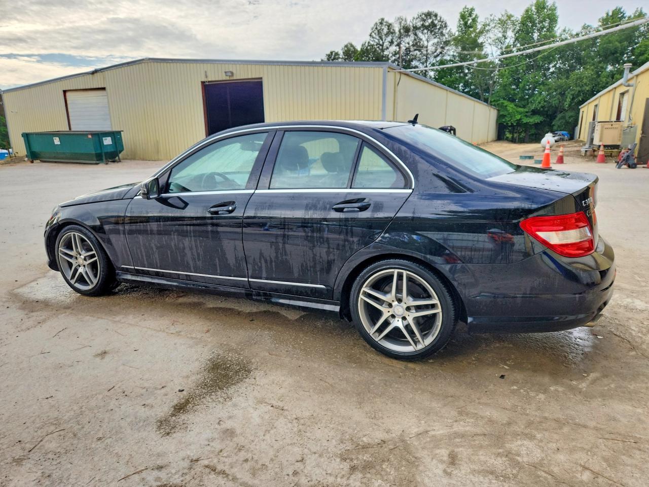 2010 Mercedes-benz C 300 Black vin: WDDGF5EB6AR123390