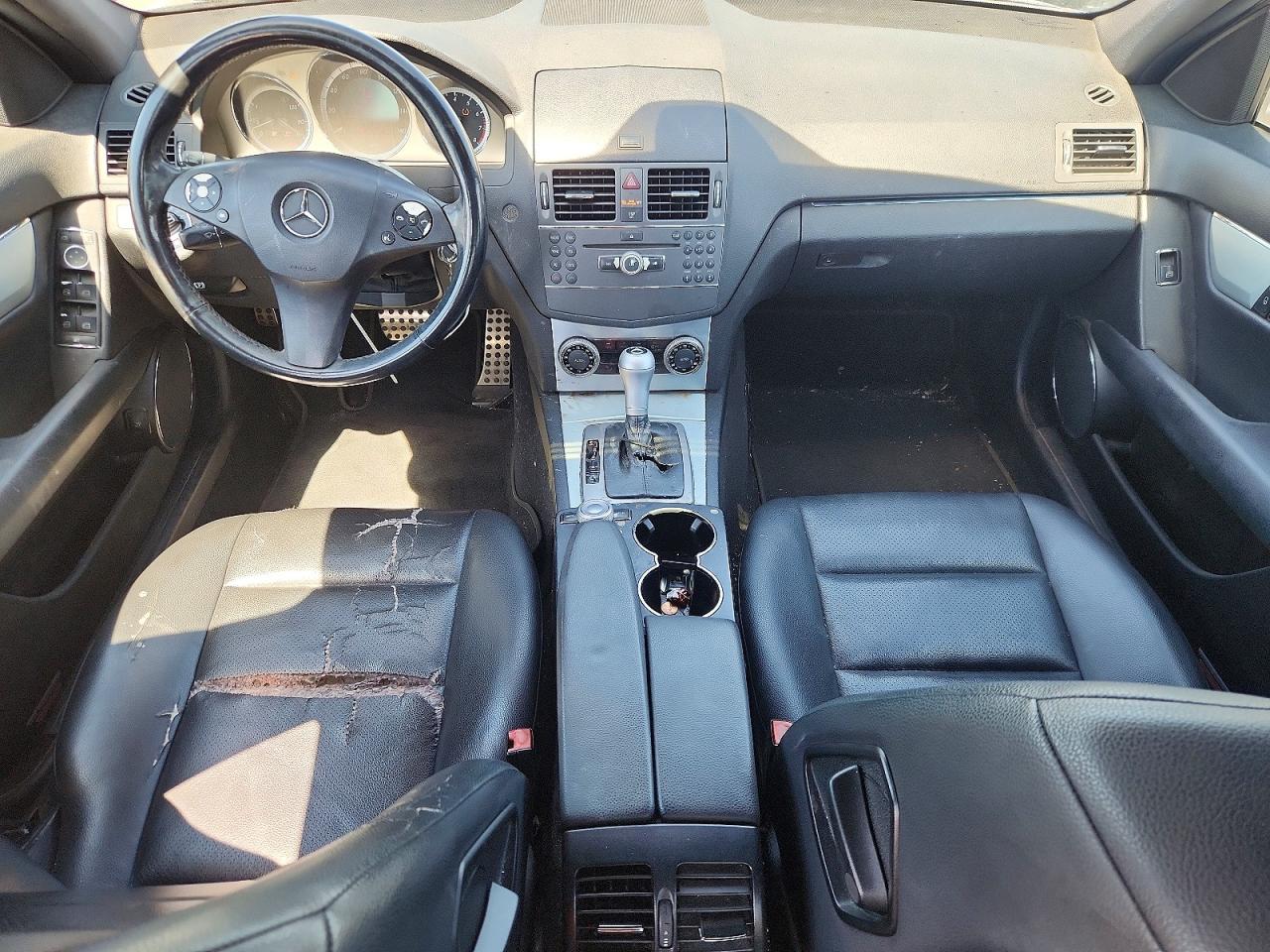2010 Mercedes-benz C 300 Black vin: WDDGF5EB6AR128251