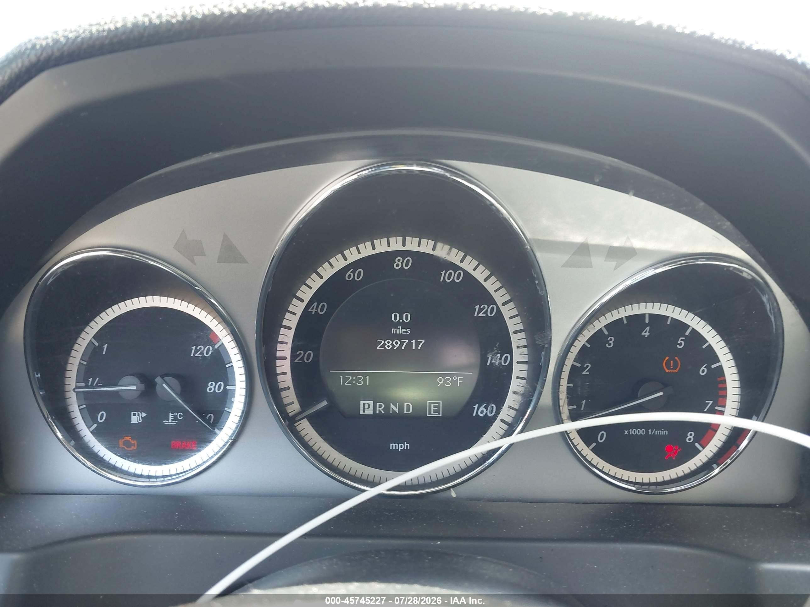 2011 Mercedes-benz C 300 Sport Silver vin: WDDGF5EB6BA465471