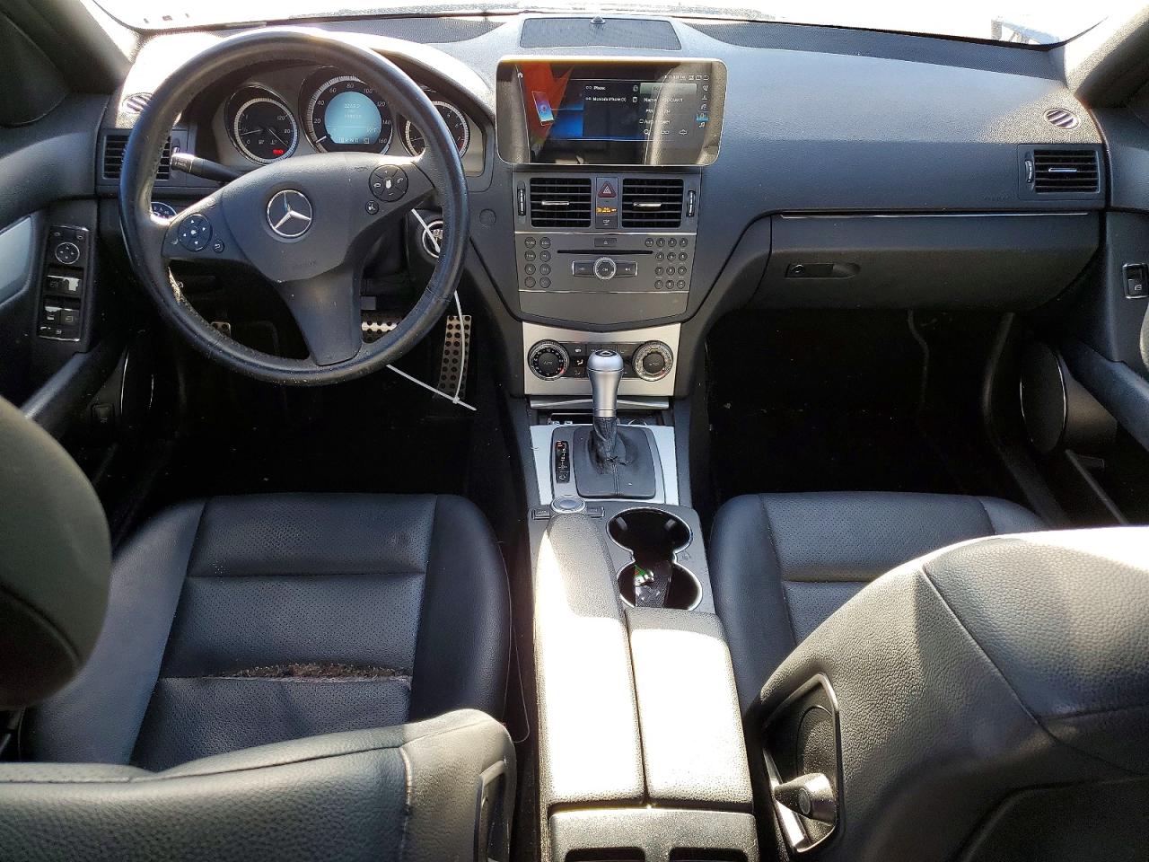 2010 Mercedes-benz C 300 Silver vin: WDDGF5EB7AF361573