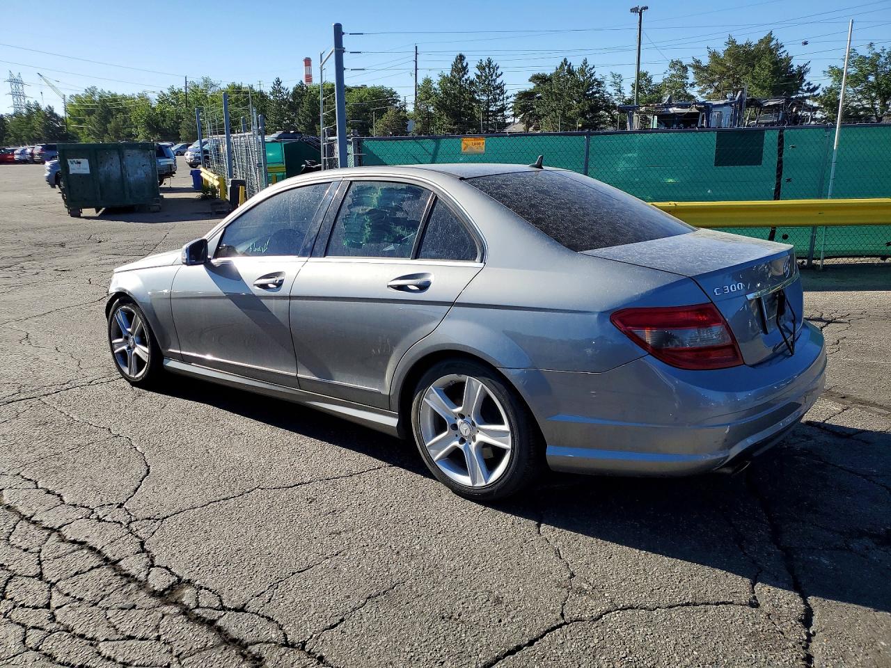 2010 Mercedes-benz C 300 Silver vin: WDDGF5EB7AF361573