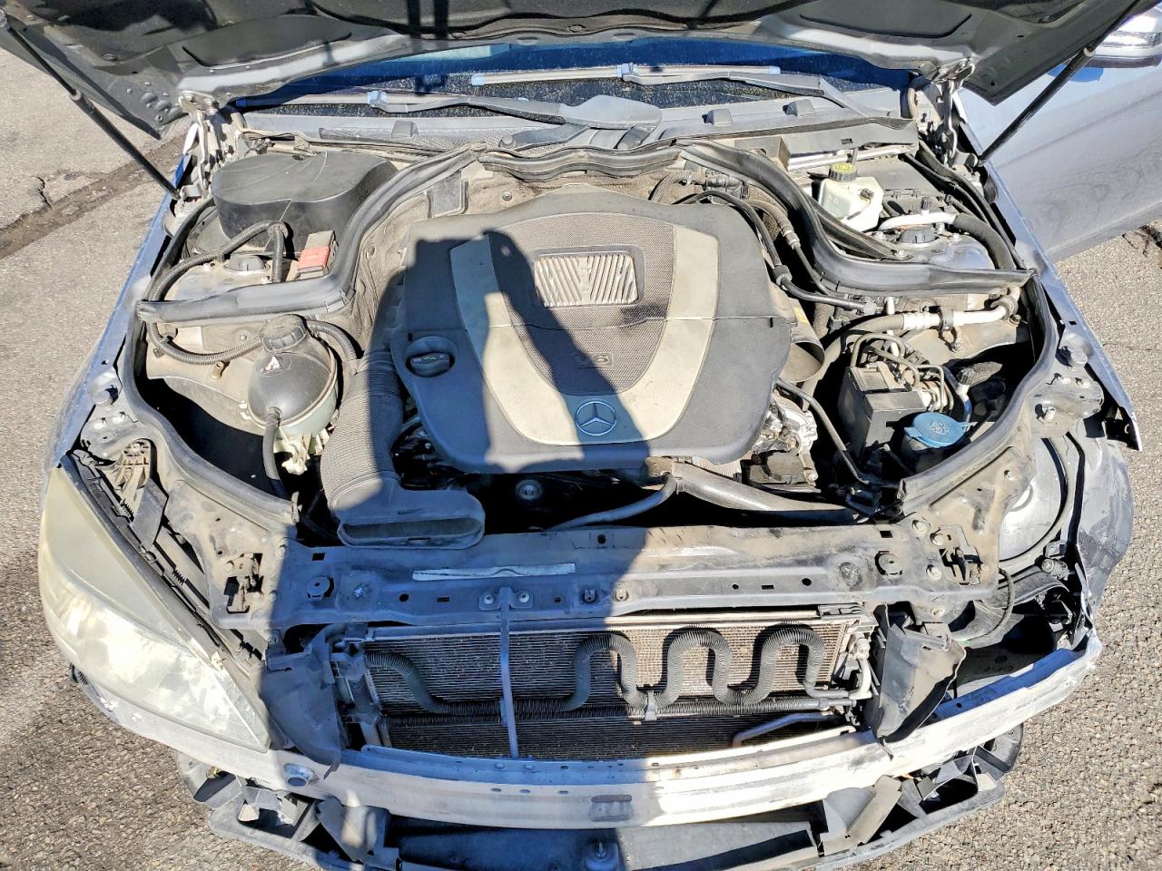 2010 Mercedes-benz C 300 Silver vin: WDDGF5EB7AF361573