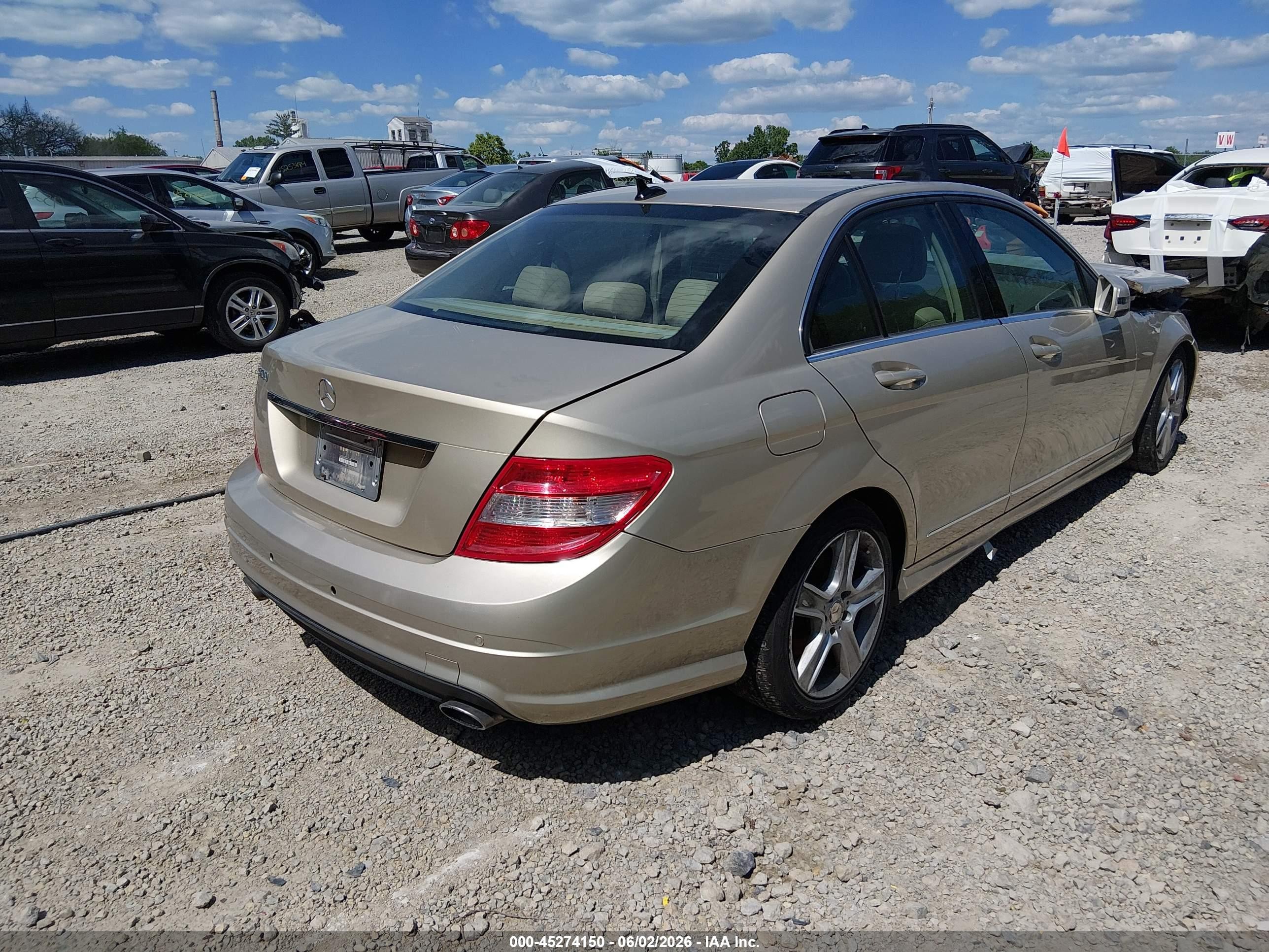 2010 Mercedes-benz C 300 Luxury/sport Gold vin: WDDGF5EB7AF412943