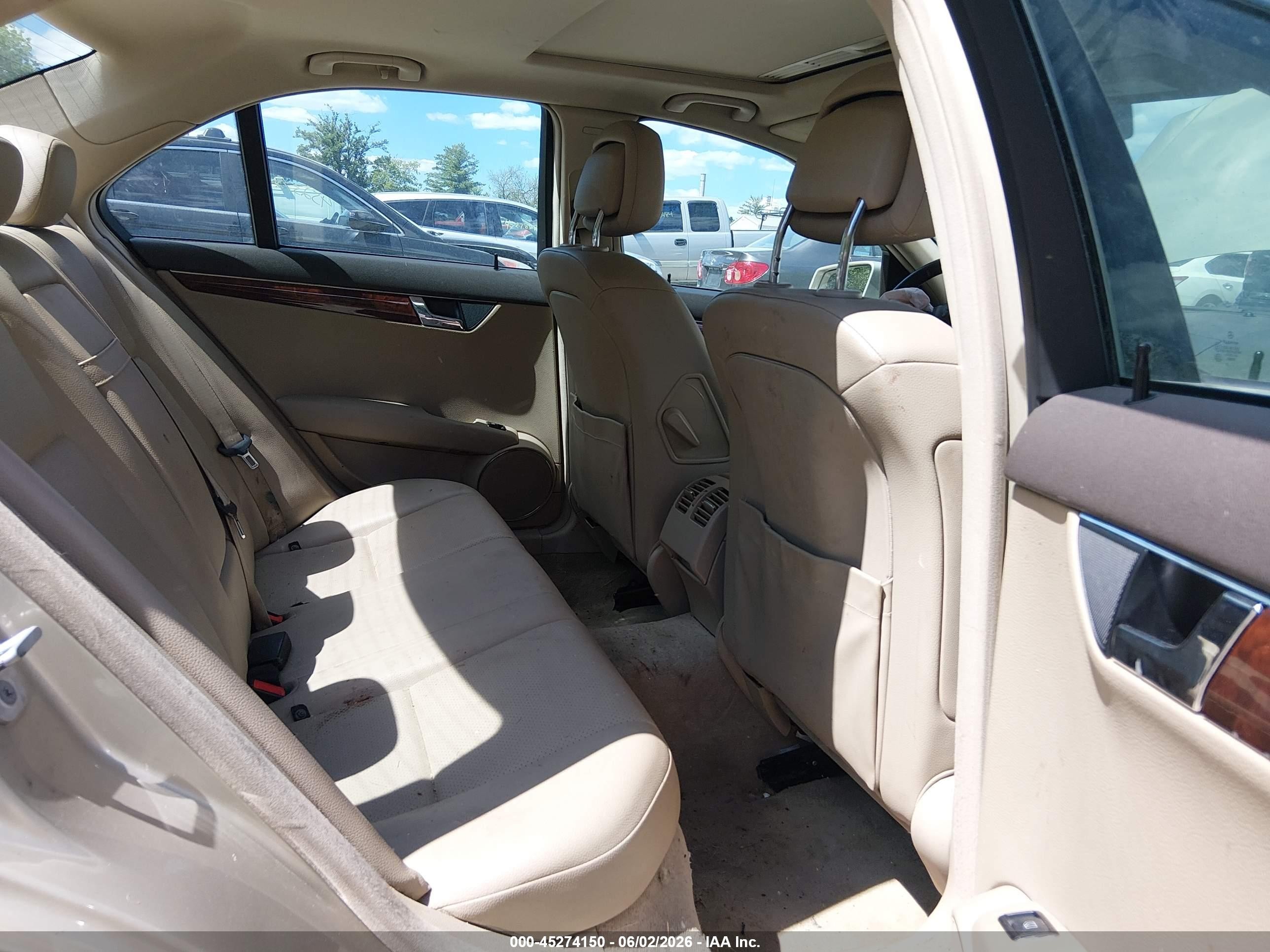 2010 Mercedes-benz C 300 Luxury/sport Gold vin: WDDGF5EB7AF412943