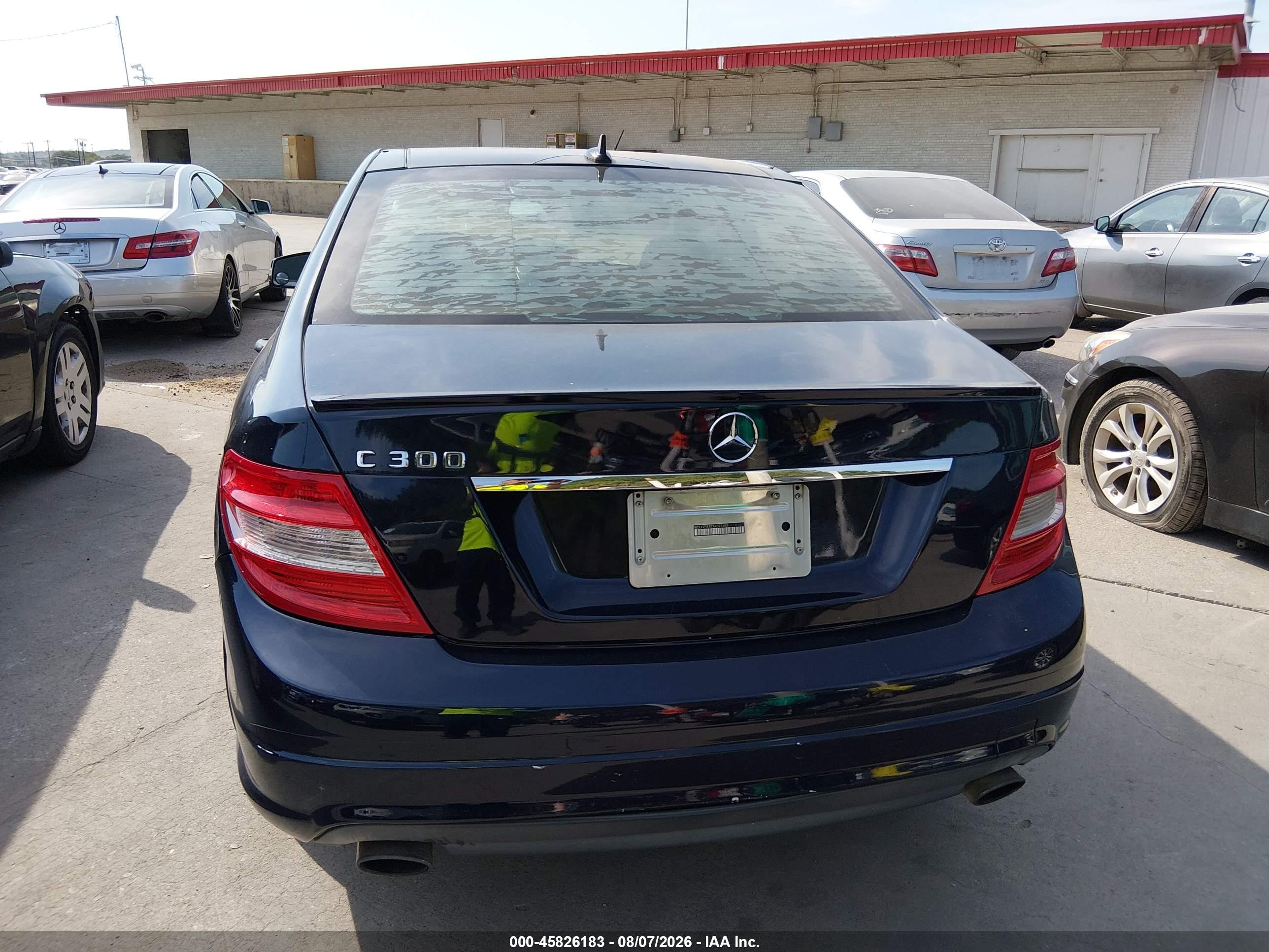 2010 Mercedes-benz C 300 Luxury/sport Blue vin: WDDGF5EB7AR093252