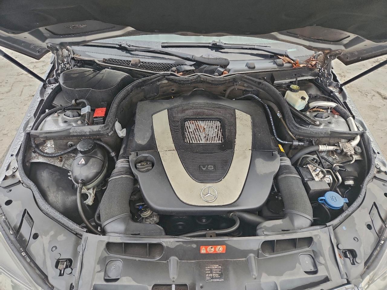 2011 Mercedes-benz C 300 Silver vin: WDDGF5EB7BR170123