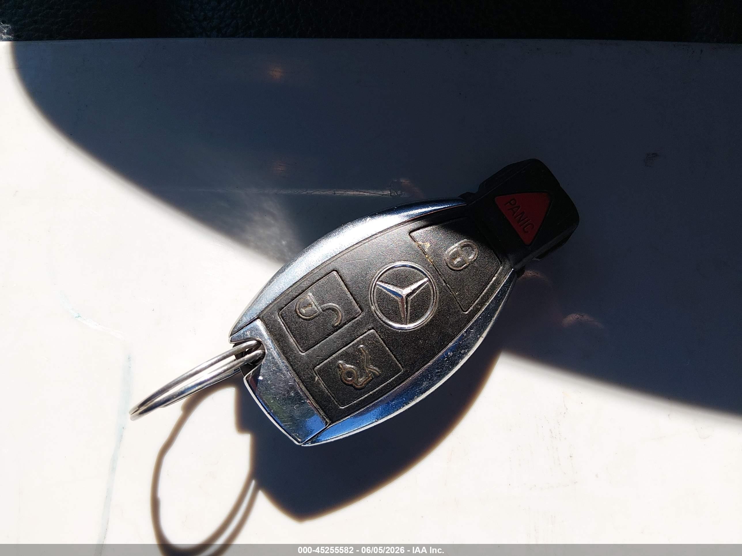 2011 Mercedes-benz C 300 Sport Black vin: WDDGF5EB7BR178674
