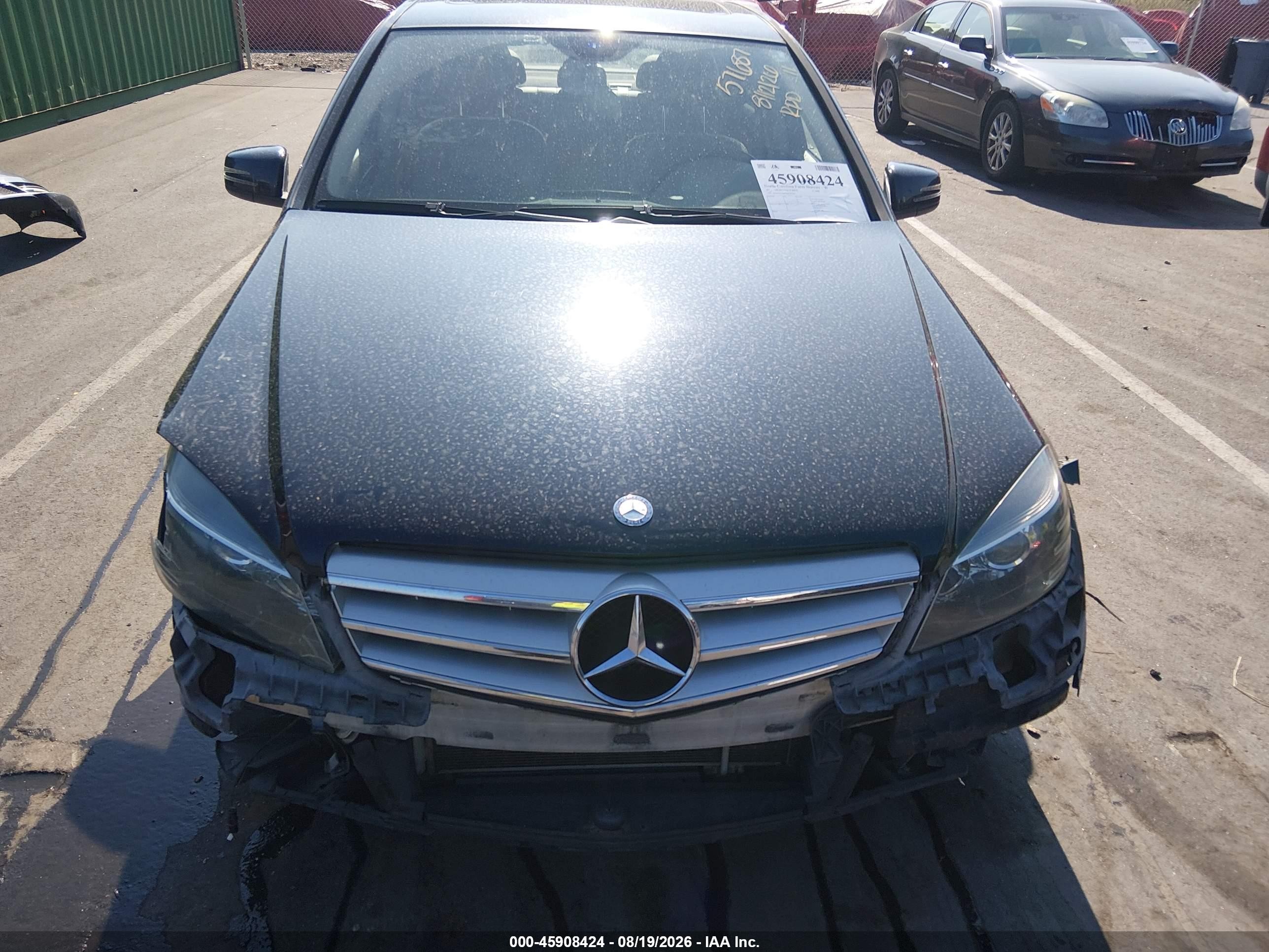 2011 Mercedes-benz C 300 Sport Dark Blue vin: WDDGF5EB7BR185947
