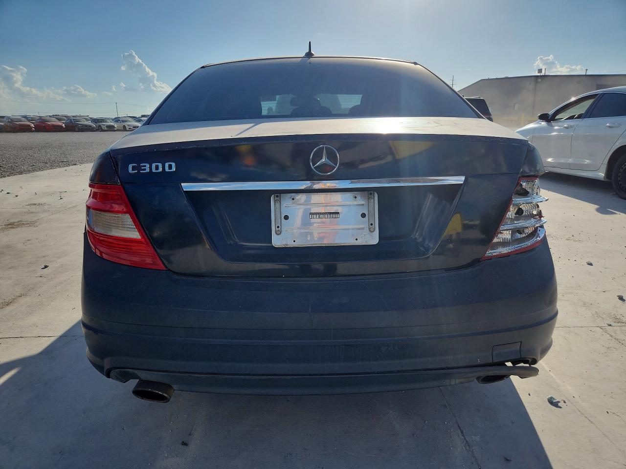 2010 Mercedes-benz C 300 Black vin: WDDGF5EB8AF439388
