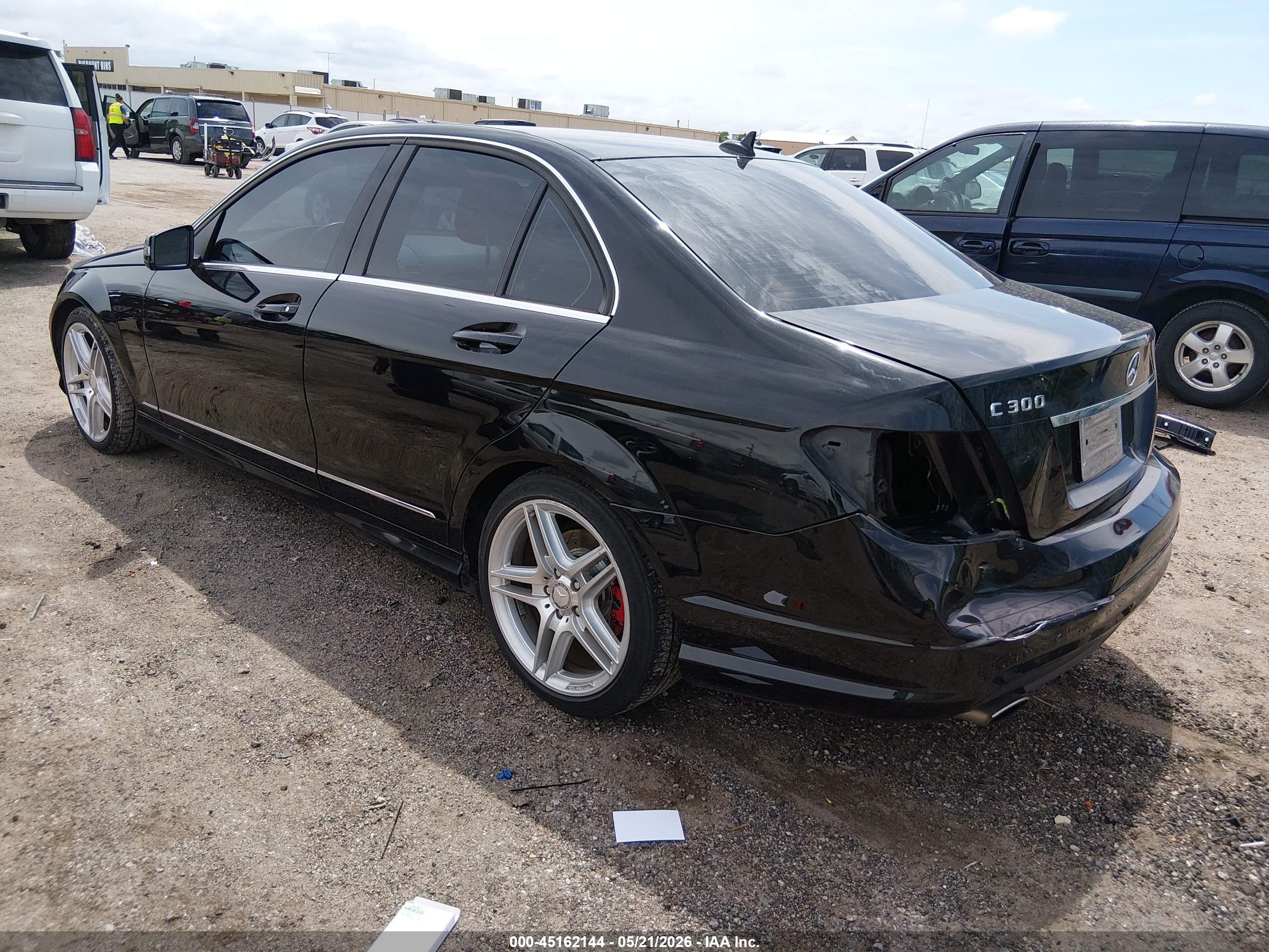 2010 Mercedes-benz C 300 Luxury/sport Black vin: WDDGF5EB8AF445532