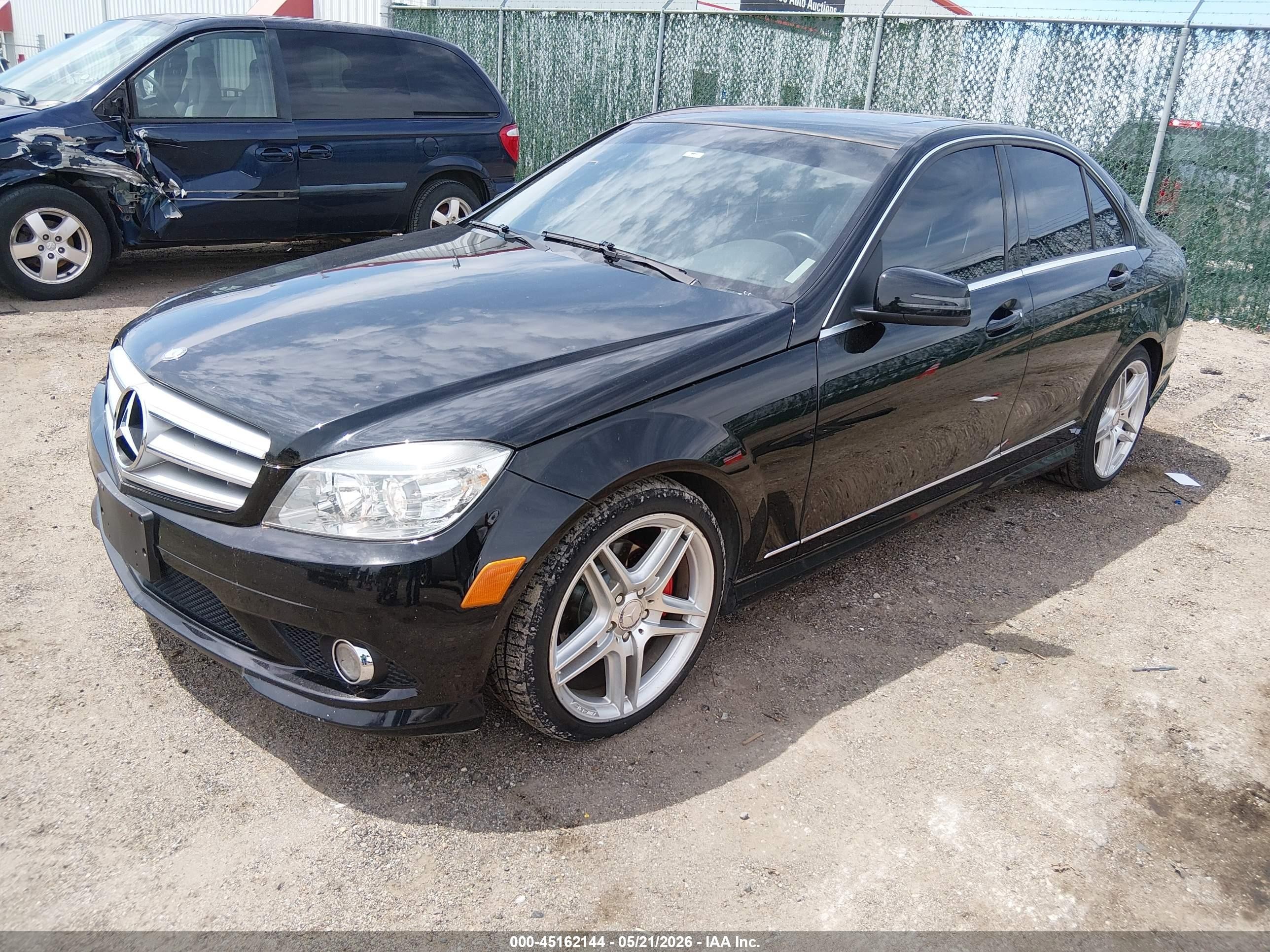 2010 Mercedes-benz C 300 Luxury/sport Black vin: WDDGF5EB8AF445532