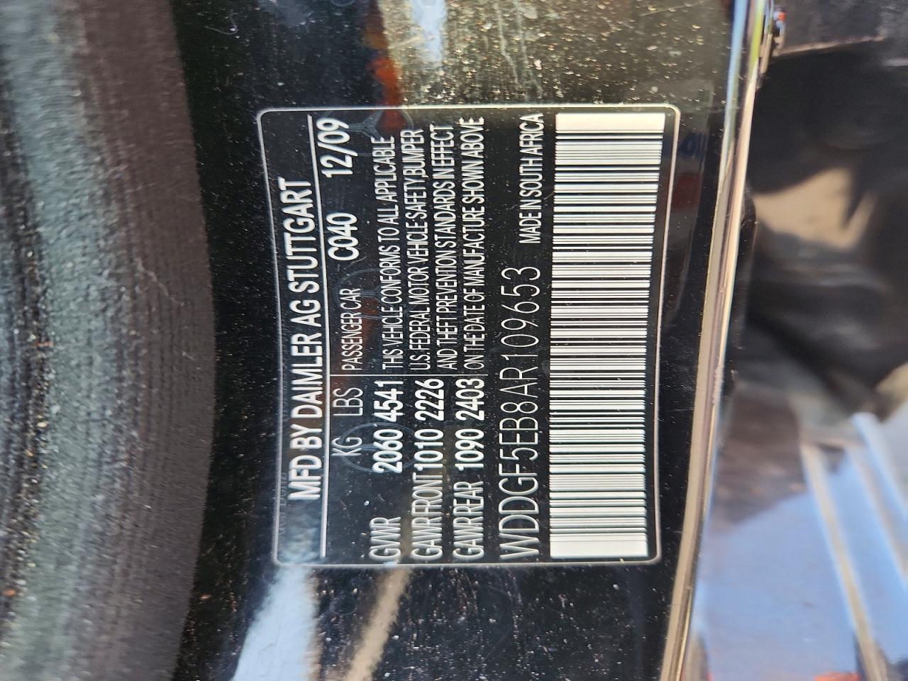2010 Mercedes-benz C 300 Black vin: WDDGF5EB8AR109653