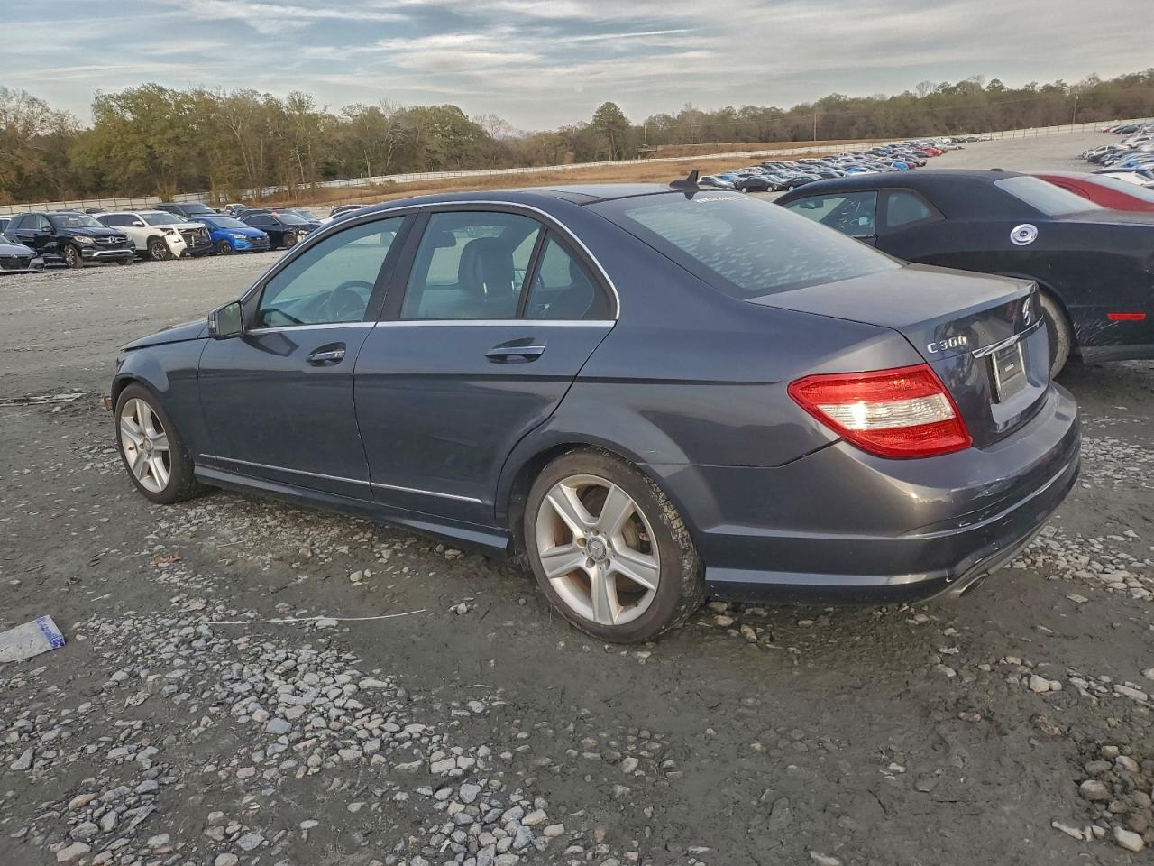 2011 Mercedes-benz C 300 Серый vin: WDDGF5EB8BA418880