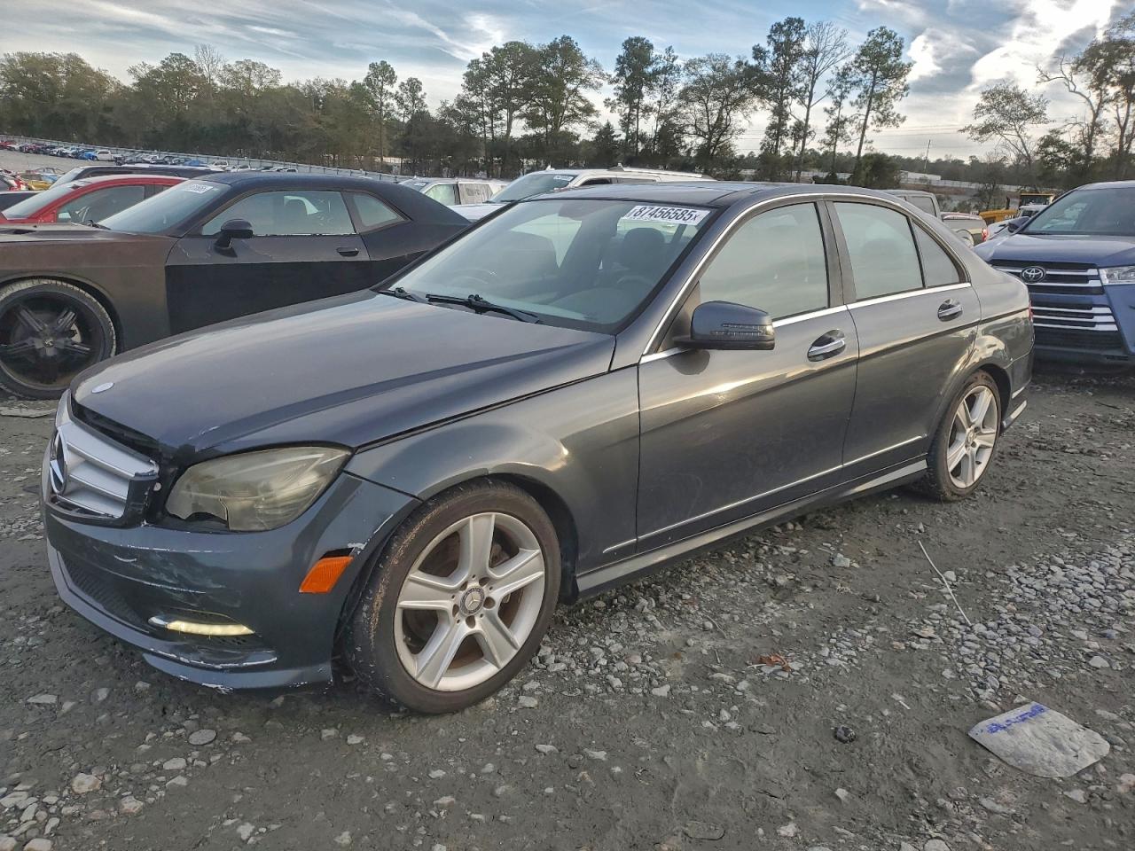 2011 Mercedes-benz C 300 Серый vin: WDDGF5EB8BA418880
