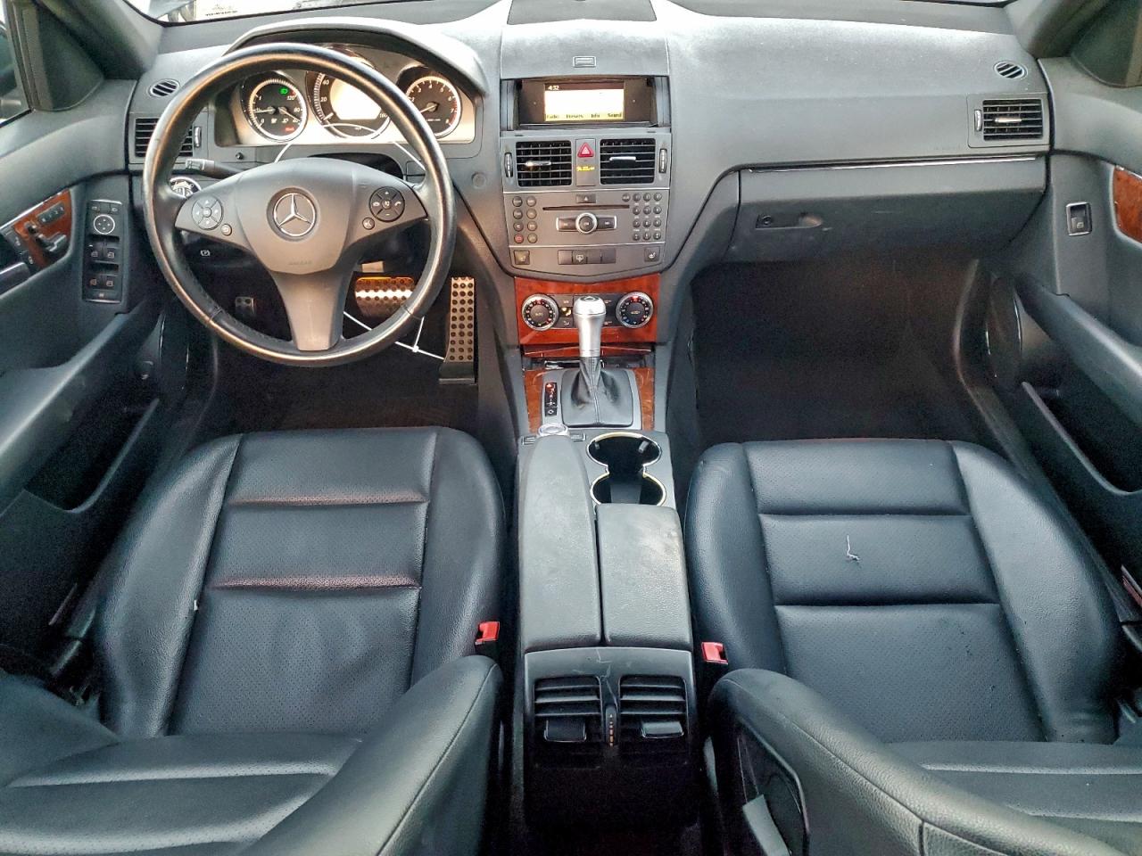 2011 Mercedes-benz C 300 Black vin: WDDGF5EB8BA511656