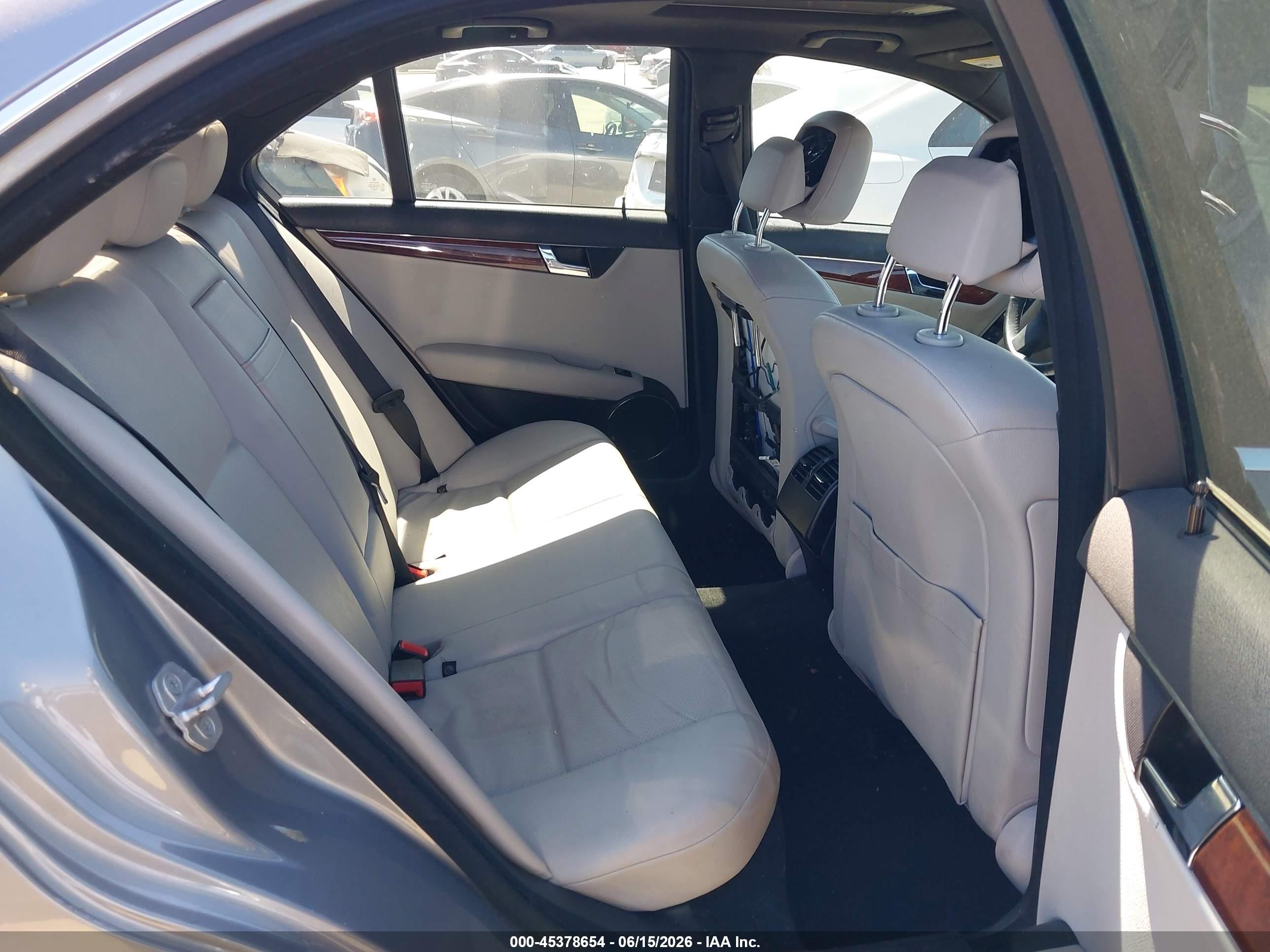 2011 Mercedes-benz C 300 Sport Gray vin: WDDGF5EB8BA528196