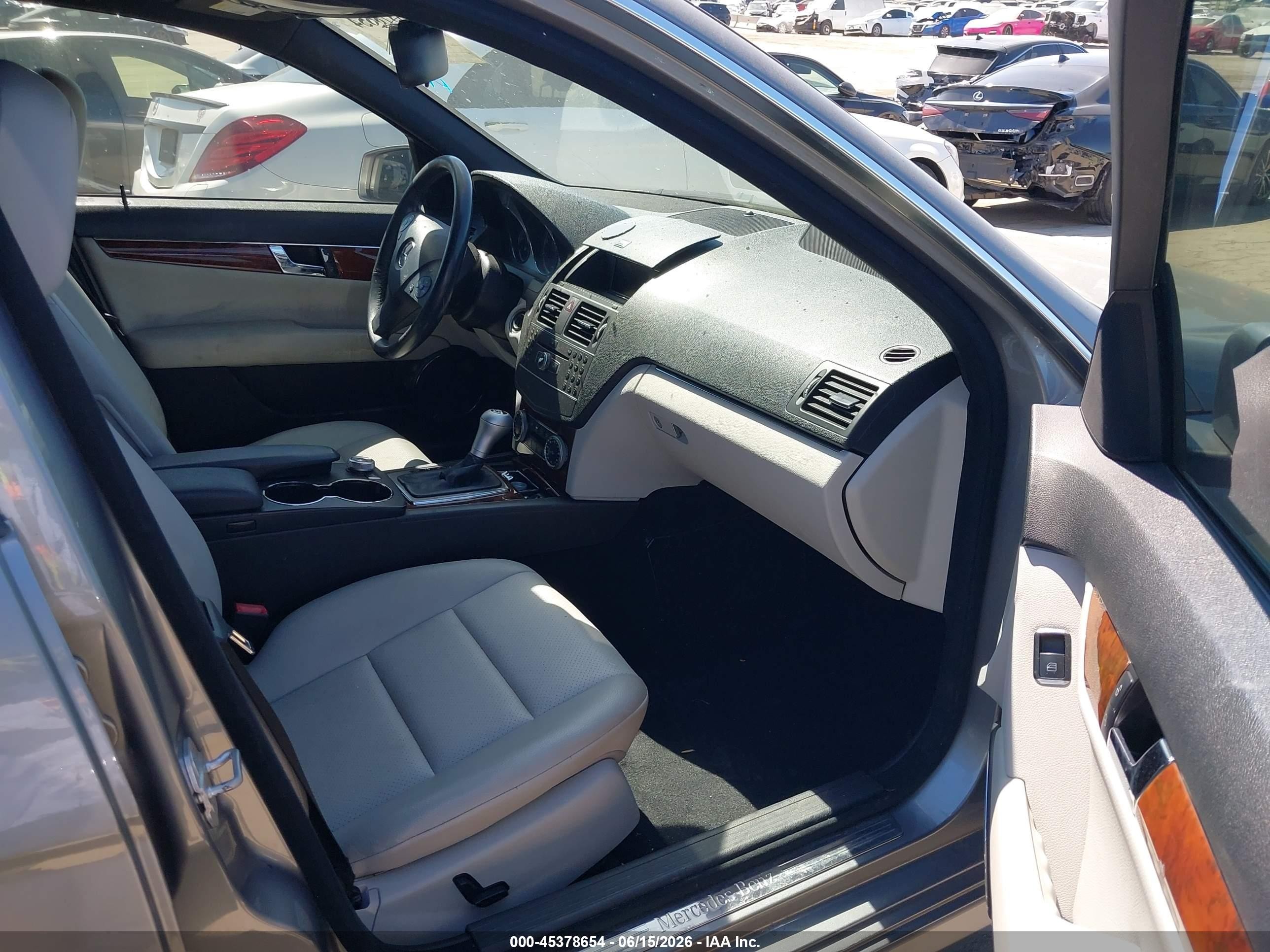 2011 Mercedes-benz C 300 Sport Gray vin: WDDGF5EB8BA528196