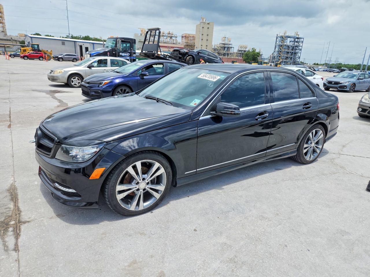 2011 Mercedes-benz C 300 Black vin: WDDGF5EB8BR185276