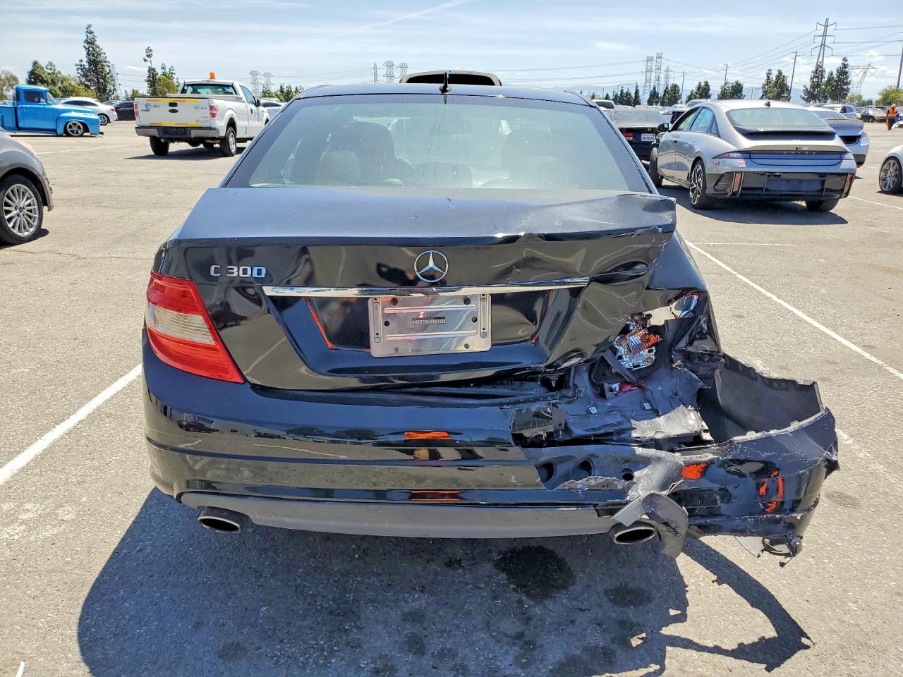 2010 Mercedes-benz C 300 Black vin: WDDGF5EB9AF496182