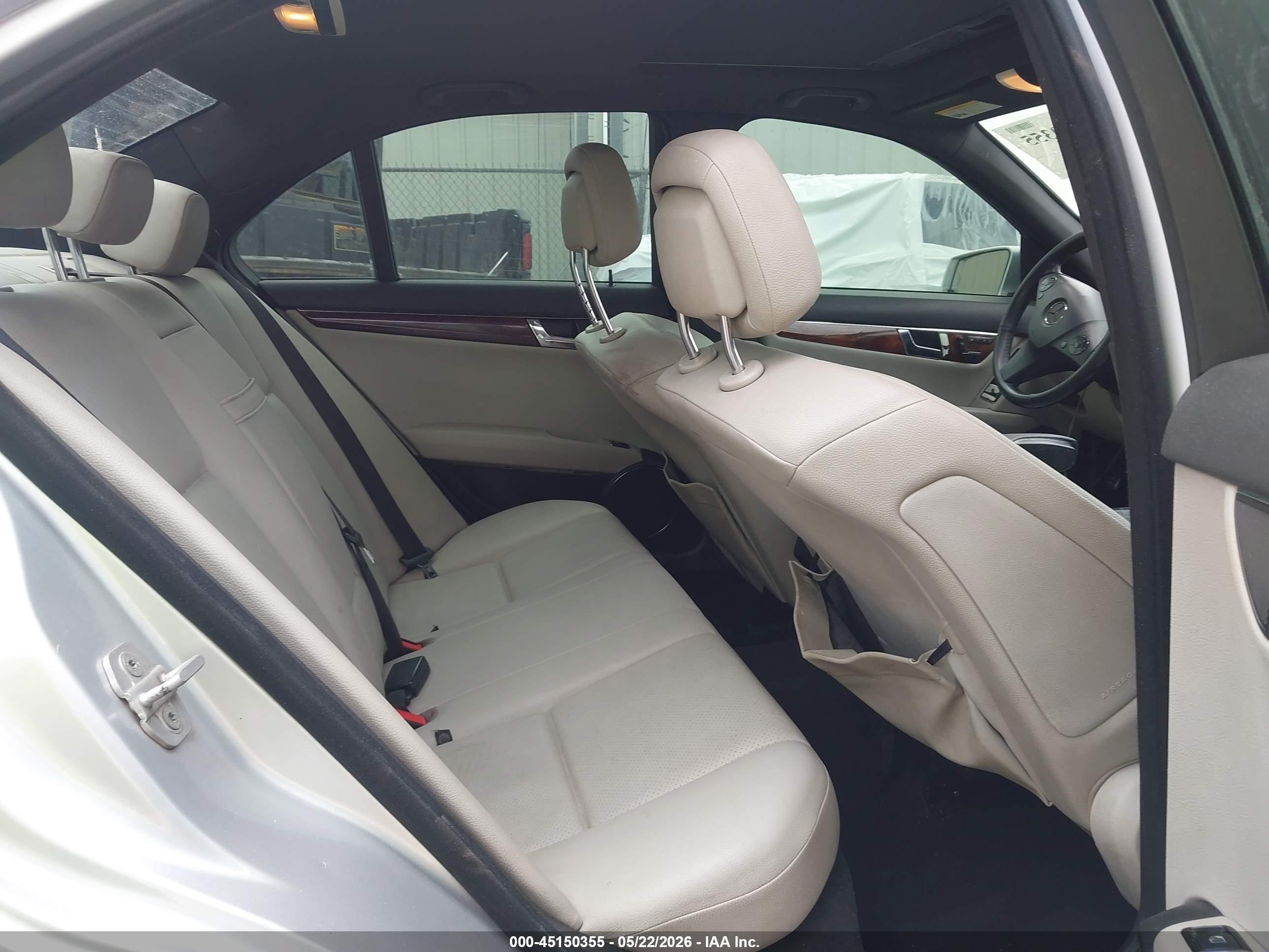 2010 Mercedes-benz C 300 Luxury/sport Gray vin: WDDGF5EB9AR096248