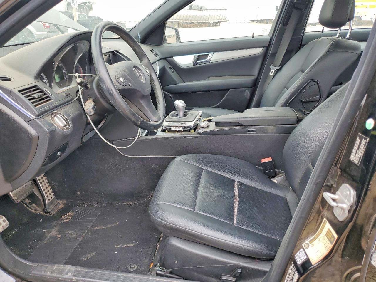 2010 Mercedes-benz C 300 Black vin: WDDGF5EB9AR130365