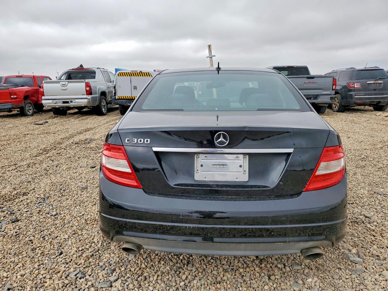 2010 Mercedes-benz C 300 Black vin: WDDGF5EB9AR130365