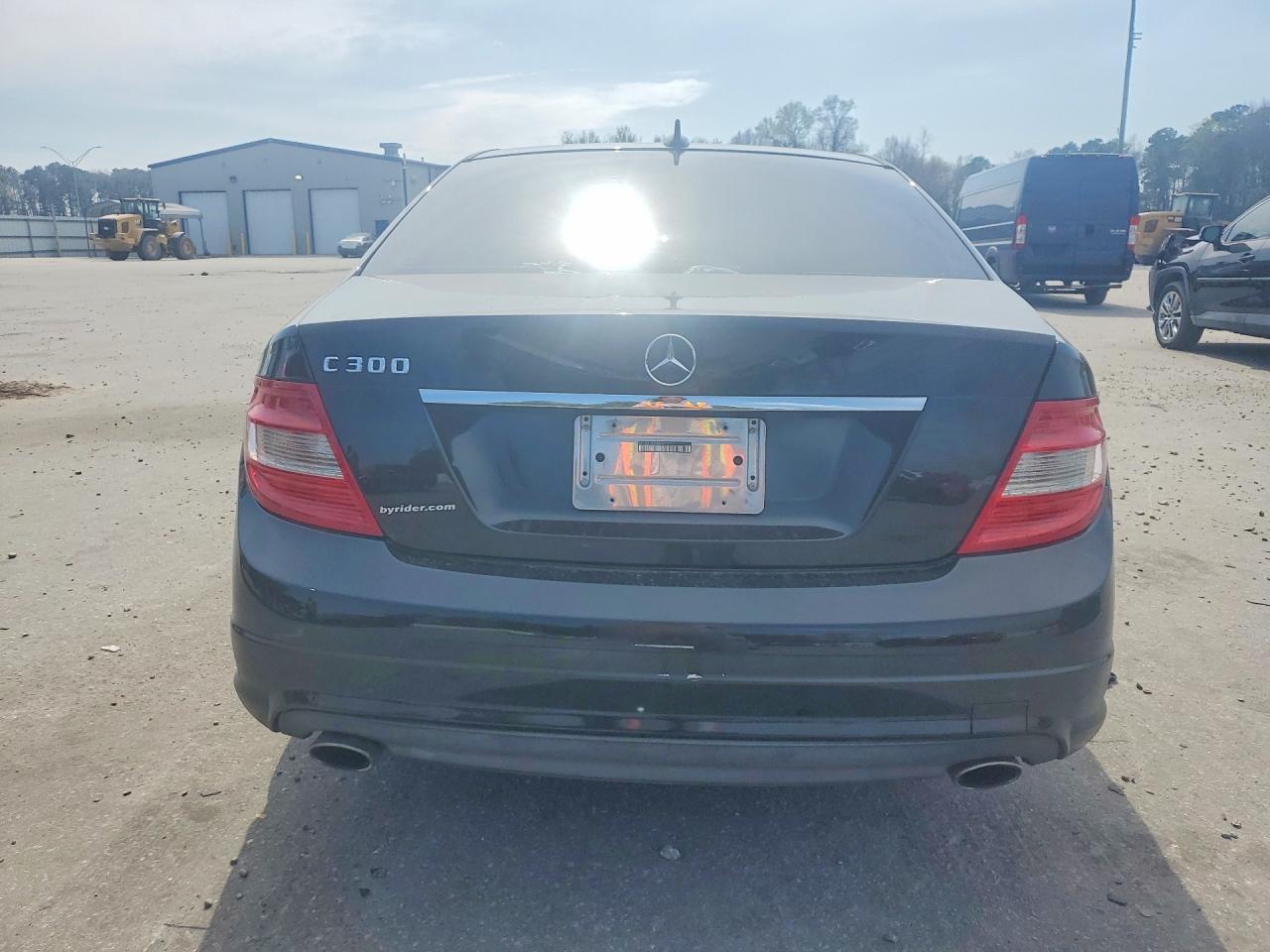2011 Mercedes-benz C 300 Black vin: WDDGF5EB9BA473273