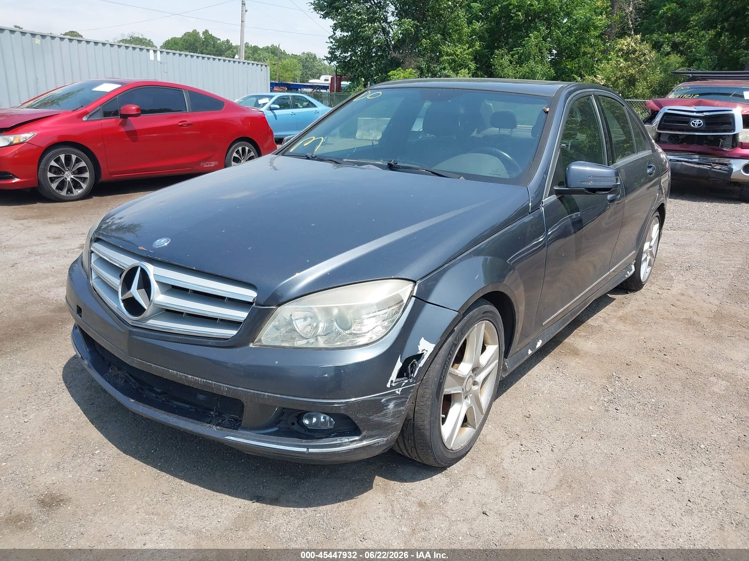 2011 Mercedes-benz C 300 Sport Gray vin: WDDGF5EB9BA508779
