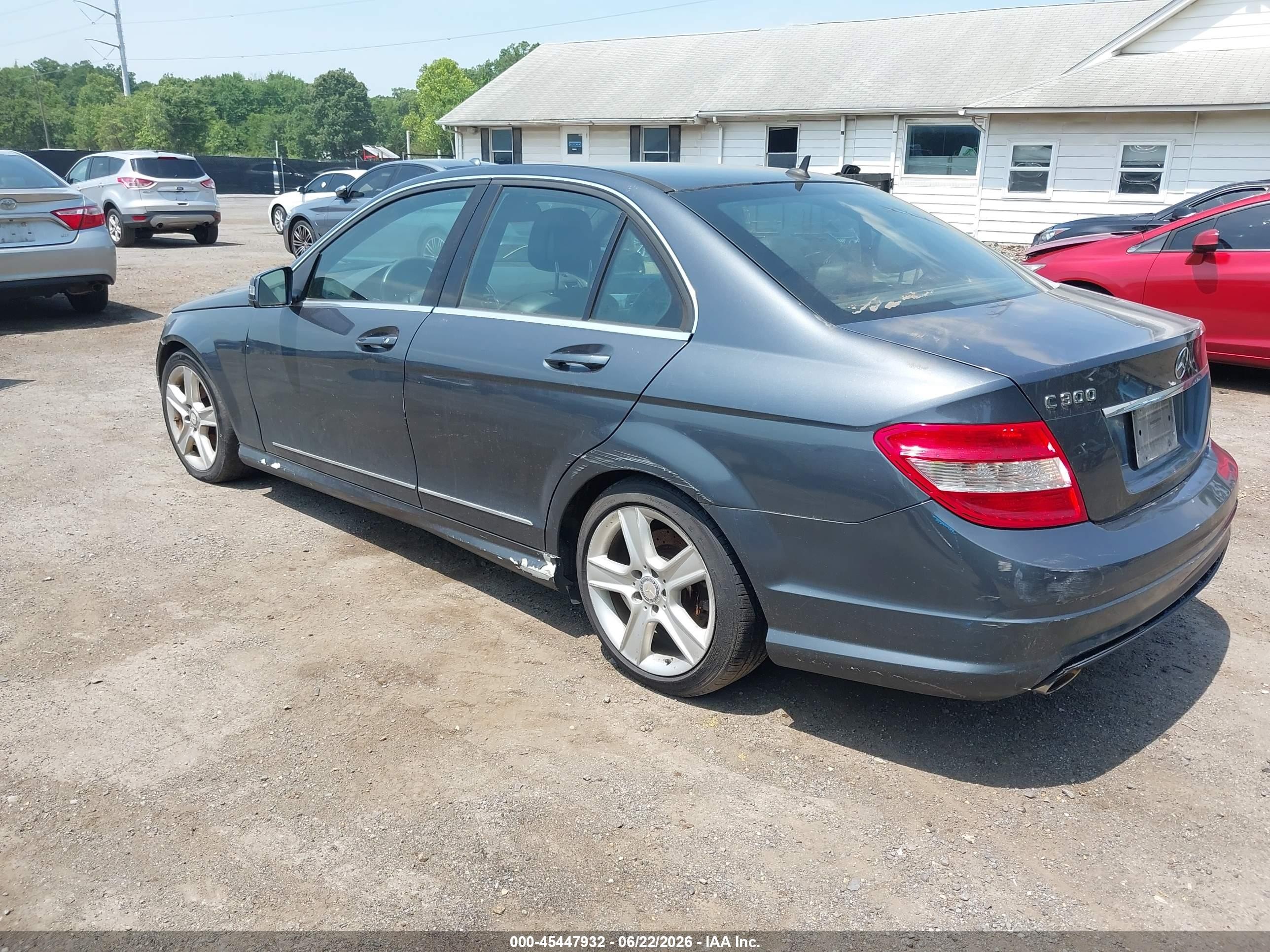 2011 Mercedes-benz C 300 Sport Gray vin: WDDGF5EB9BA508779