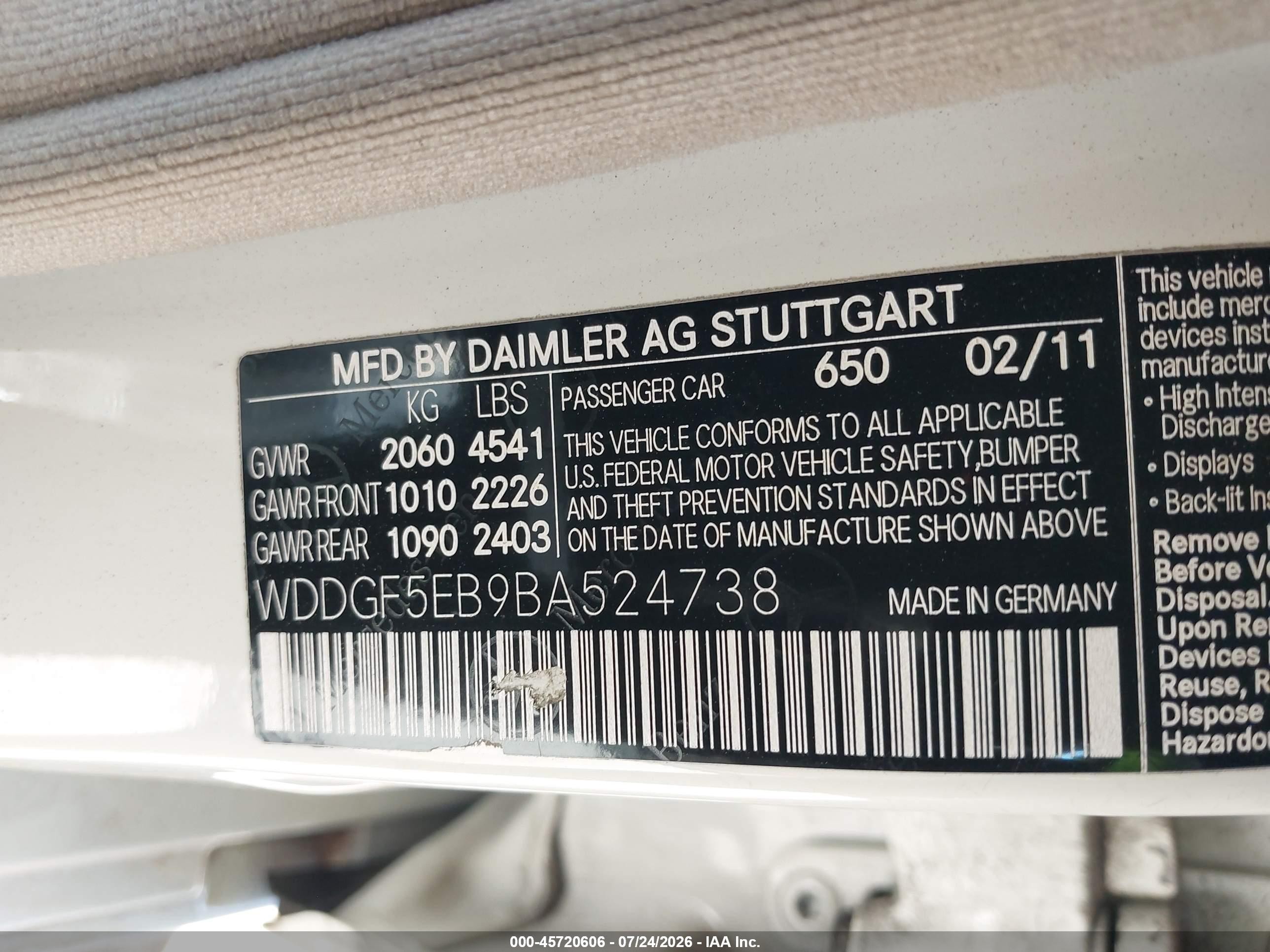 2011 Mercedes-benz C 300 Sport White vin: WDDGF5EB9BA524738