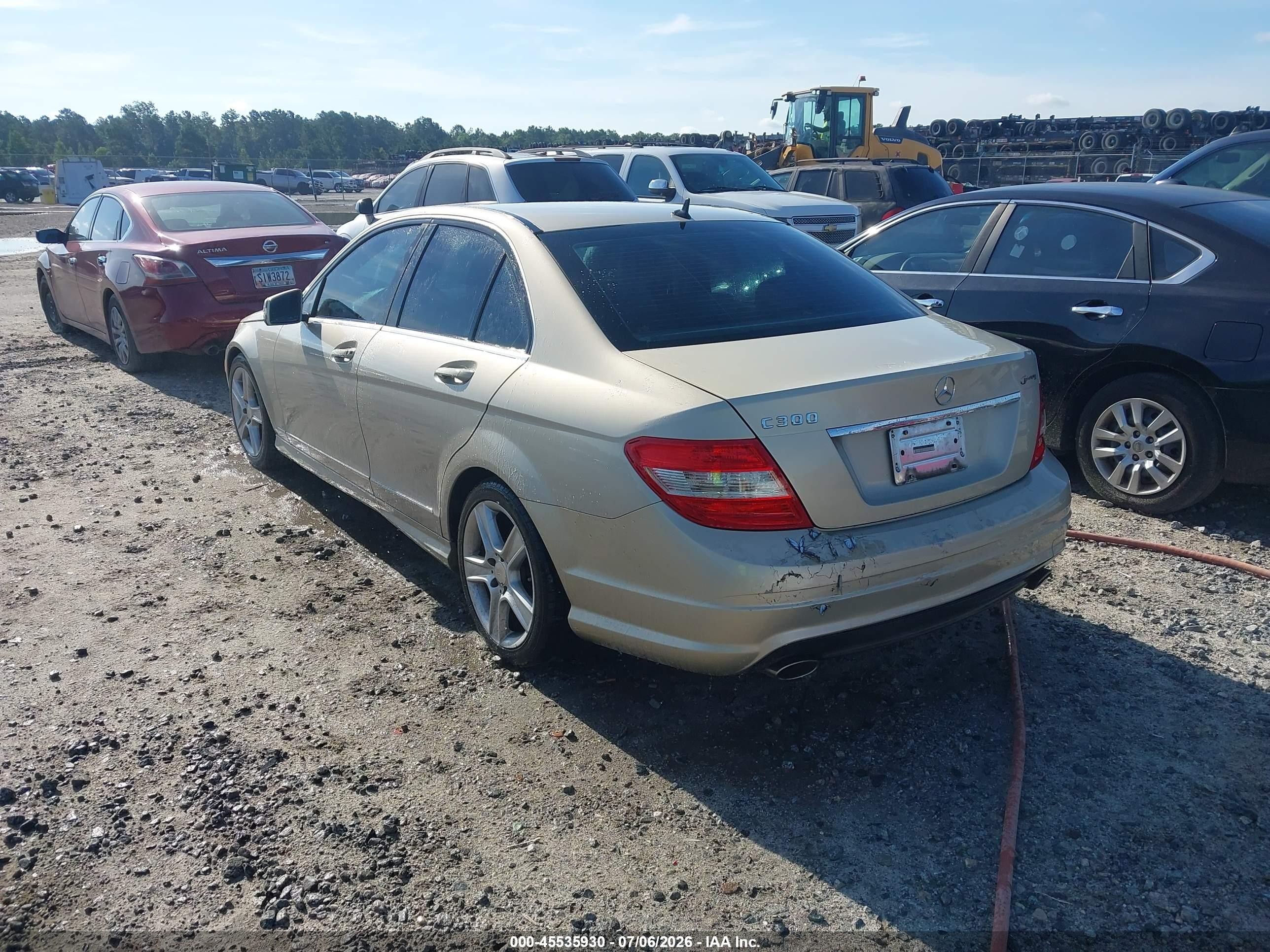 2011 Mercedes-benz C 300 Sport Tan vin: WDDGF5EB9BR136510