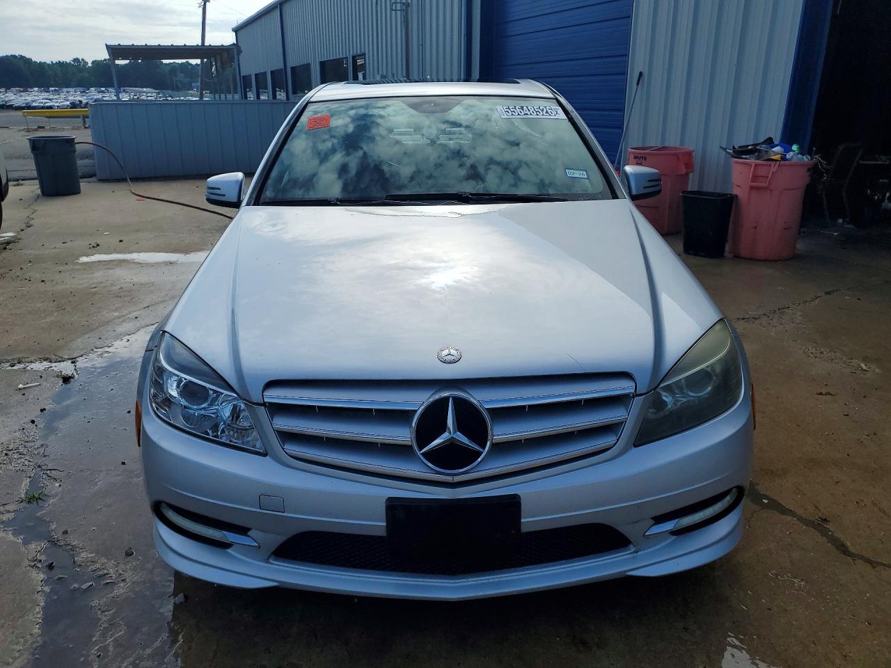 2011 Mercedes-benz C 300 Silver vin: WDDGF5EB9BR139942