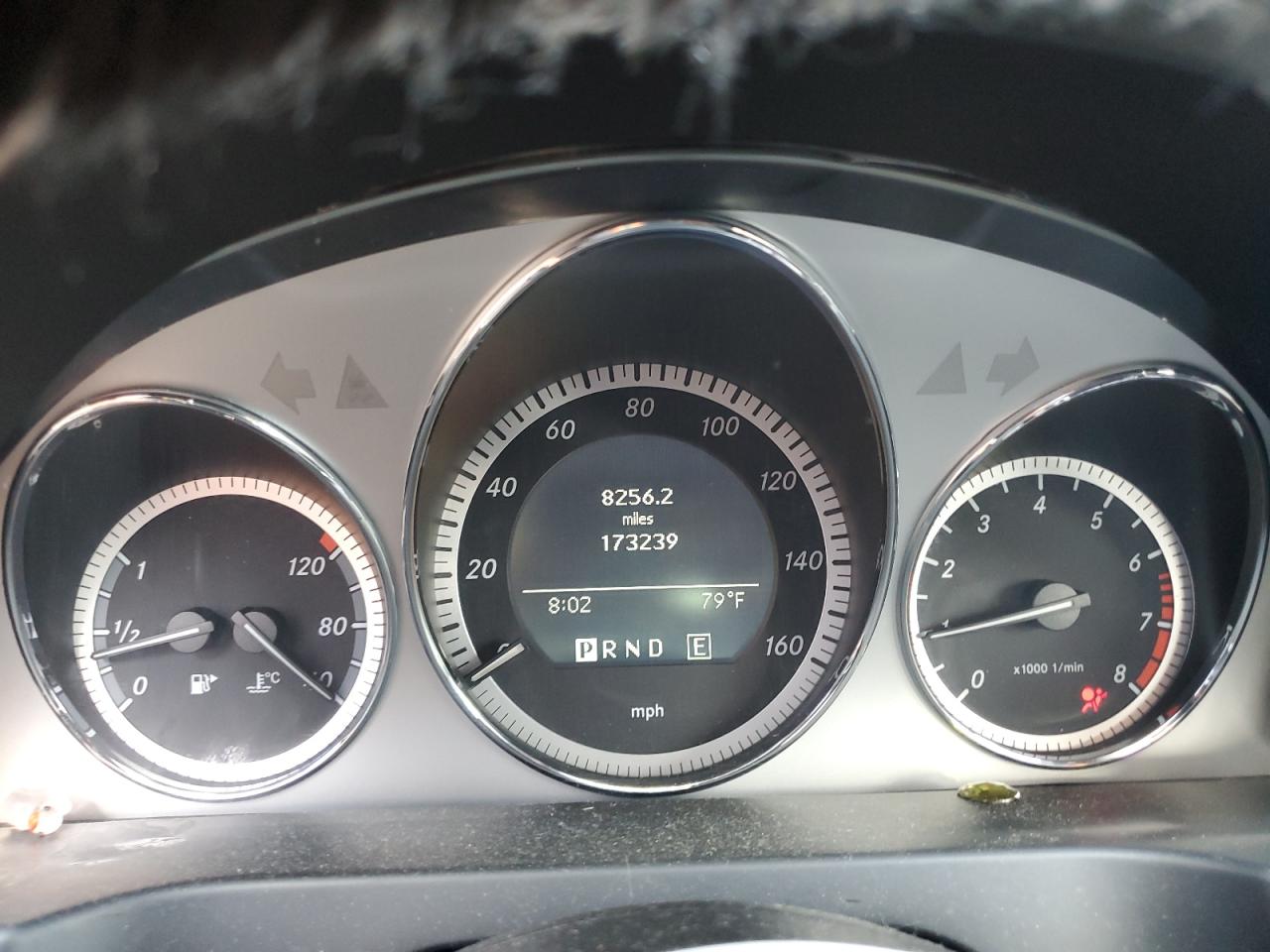 2011 Mercedes-benz C 300 Silver vin: WDDGF5EB9BR139942 Damage: Warning Light - Air Bag, On, Unacceptable