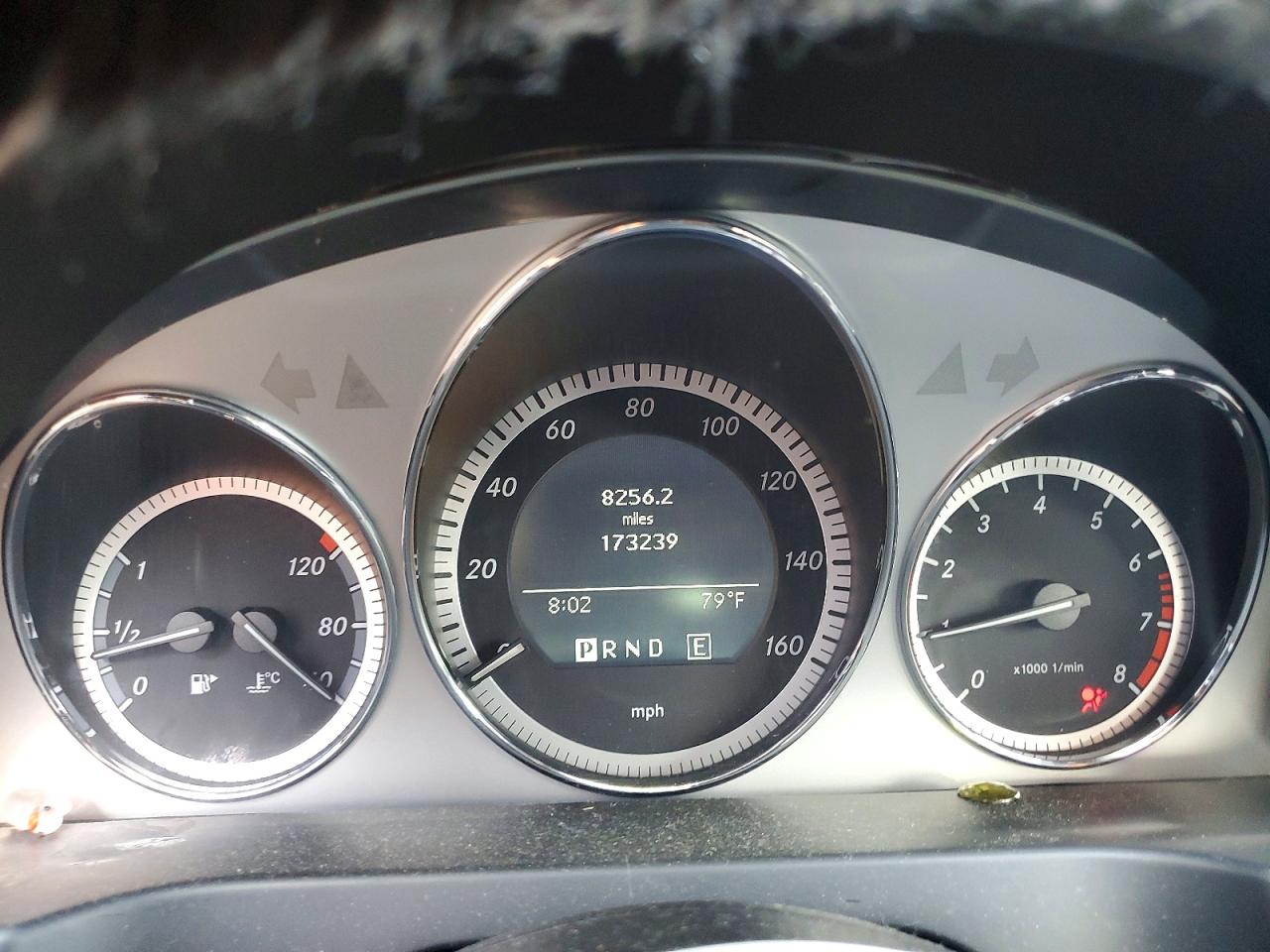 2011 Mercedes-benz C 300 Silver vin: WDDGF5EB9BR139942