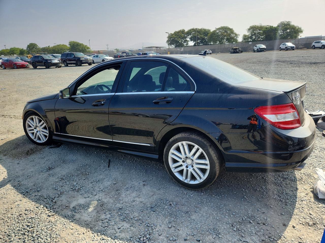 2011 Mercedes-benz C 300 Black vin: WDDGF5EB9BR158202