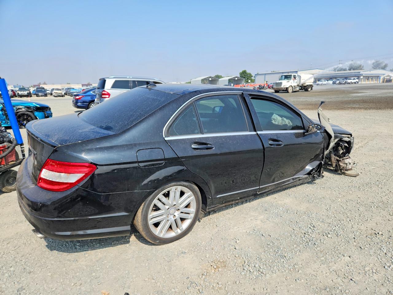 2011 Mercedes-benz C 300 Black vin: WDDGF5EB9BR158202