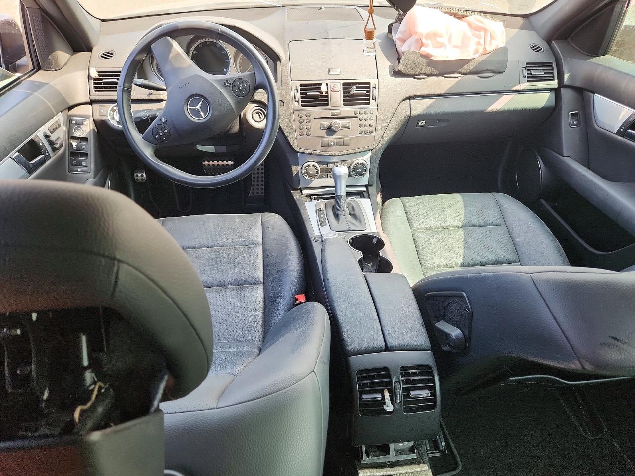 2011 Mercedes-benz C 300 Black vin: WDDGF5EB9BR158202