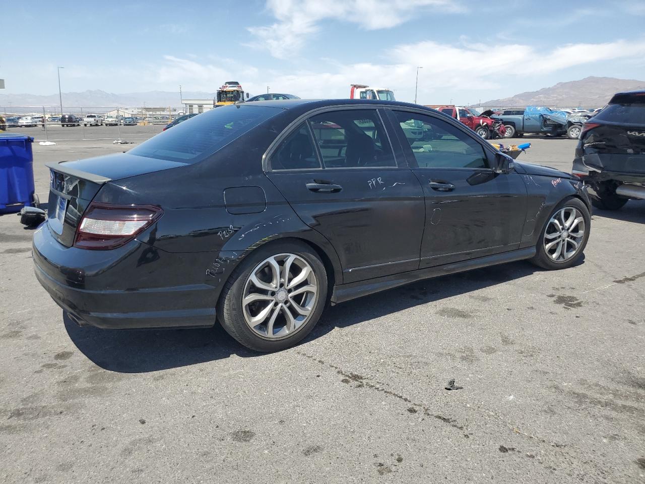 2011 Mercedes-benz C 300 Black vin: WDDGF5EB9BR160466