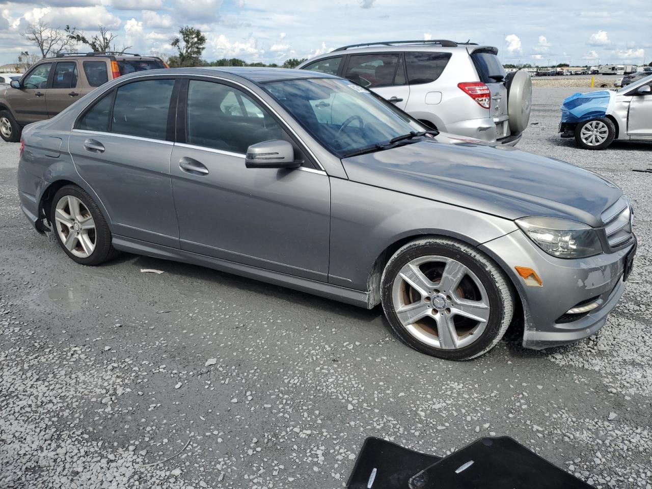 2011 Mercedes-benz C 300 Серый vin: WDDGF5EB9BR171466
