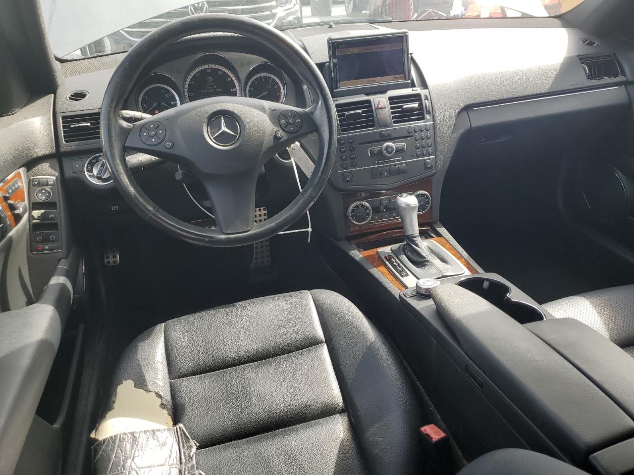 2011 Mercedes-benz C 300 Серый vin: WDDGF5EB9BR171466