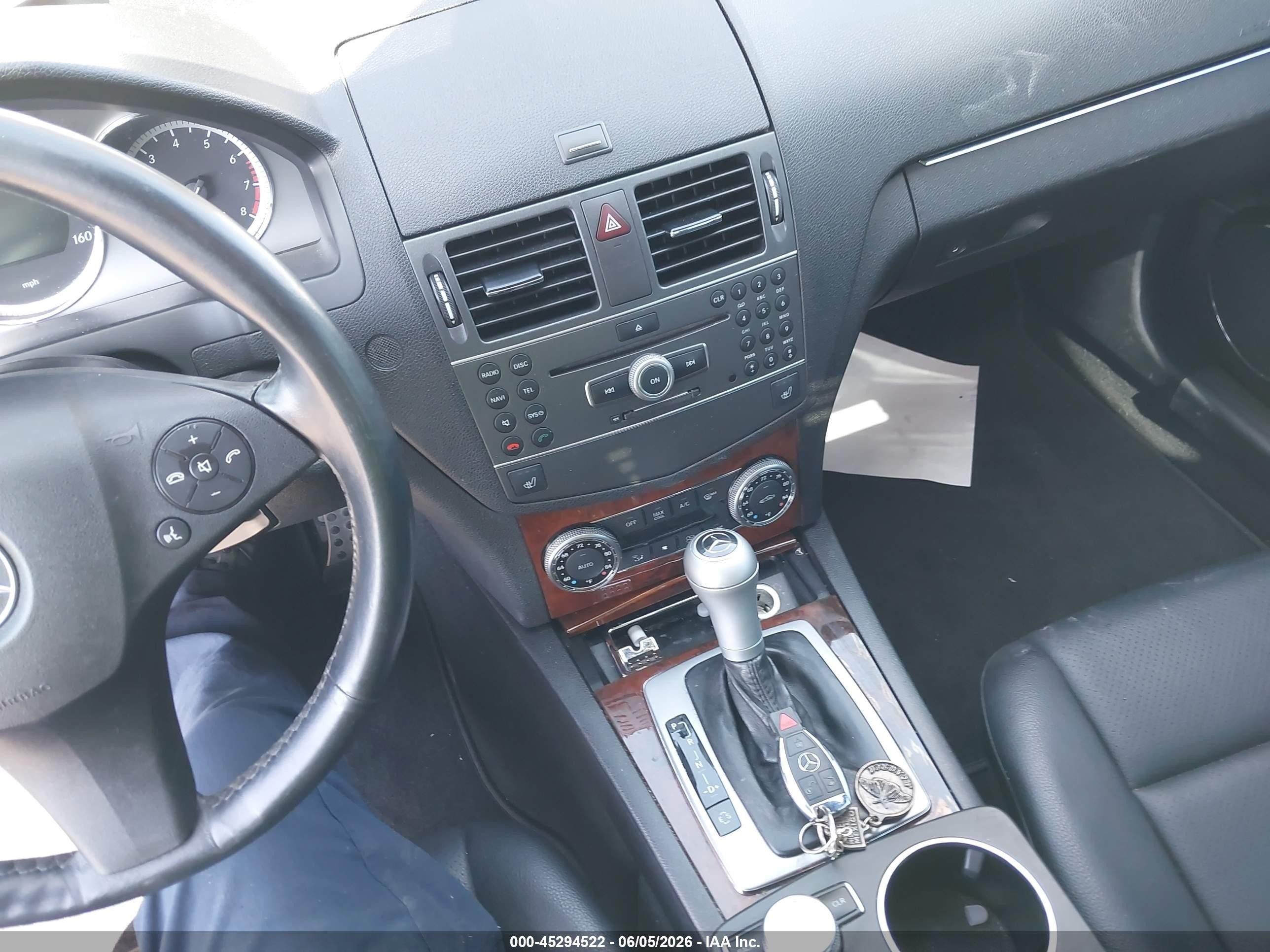 2011 Mercedes-benz C 300 Luxury/sport Gray vin: WDDGF5EB9BR173573