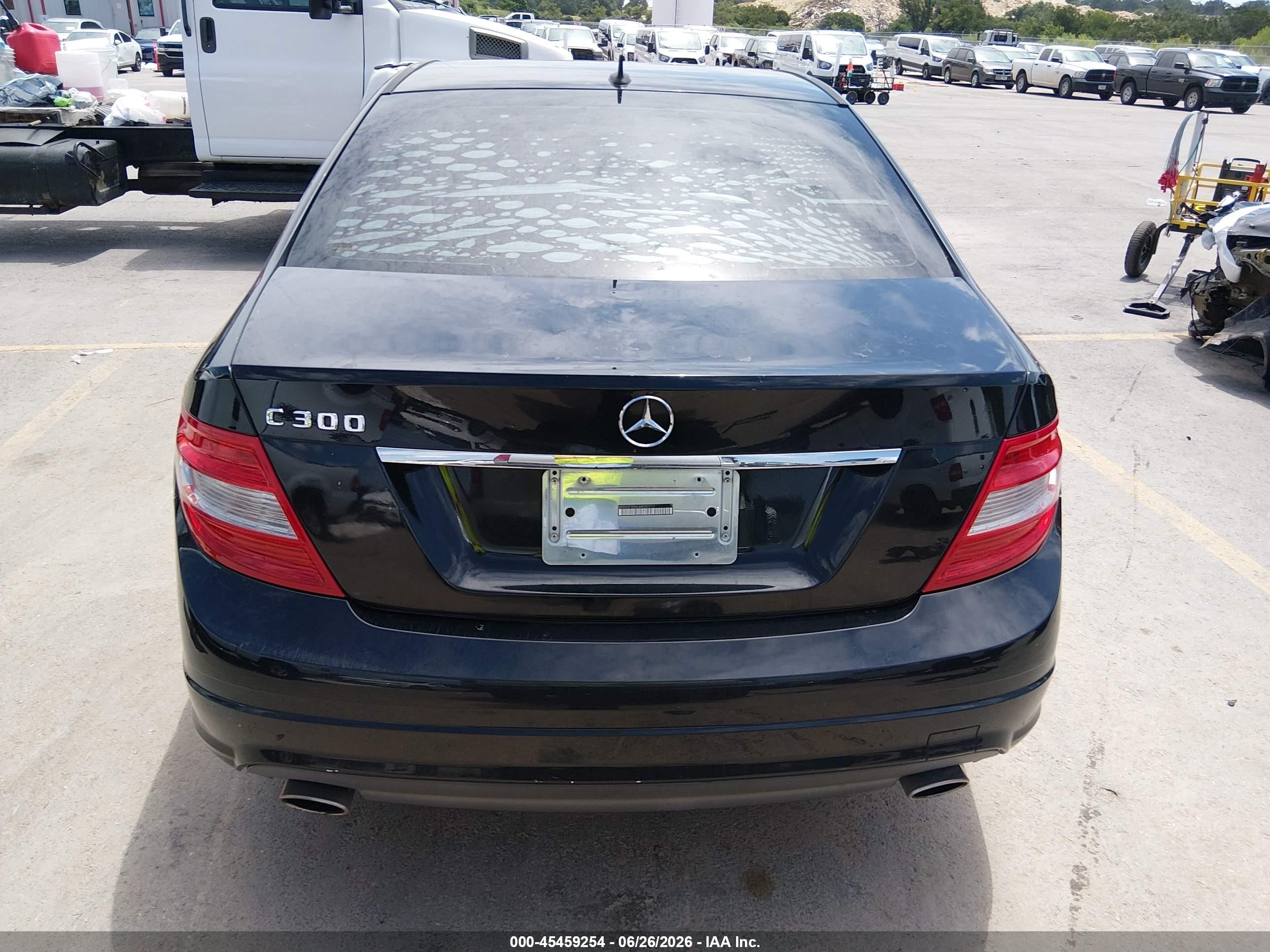 2010 Mercedes-benz C 300 Luxury/sport Black vin: WDDGF5EBXAR092211