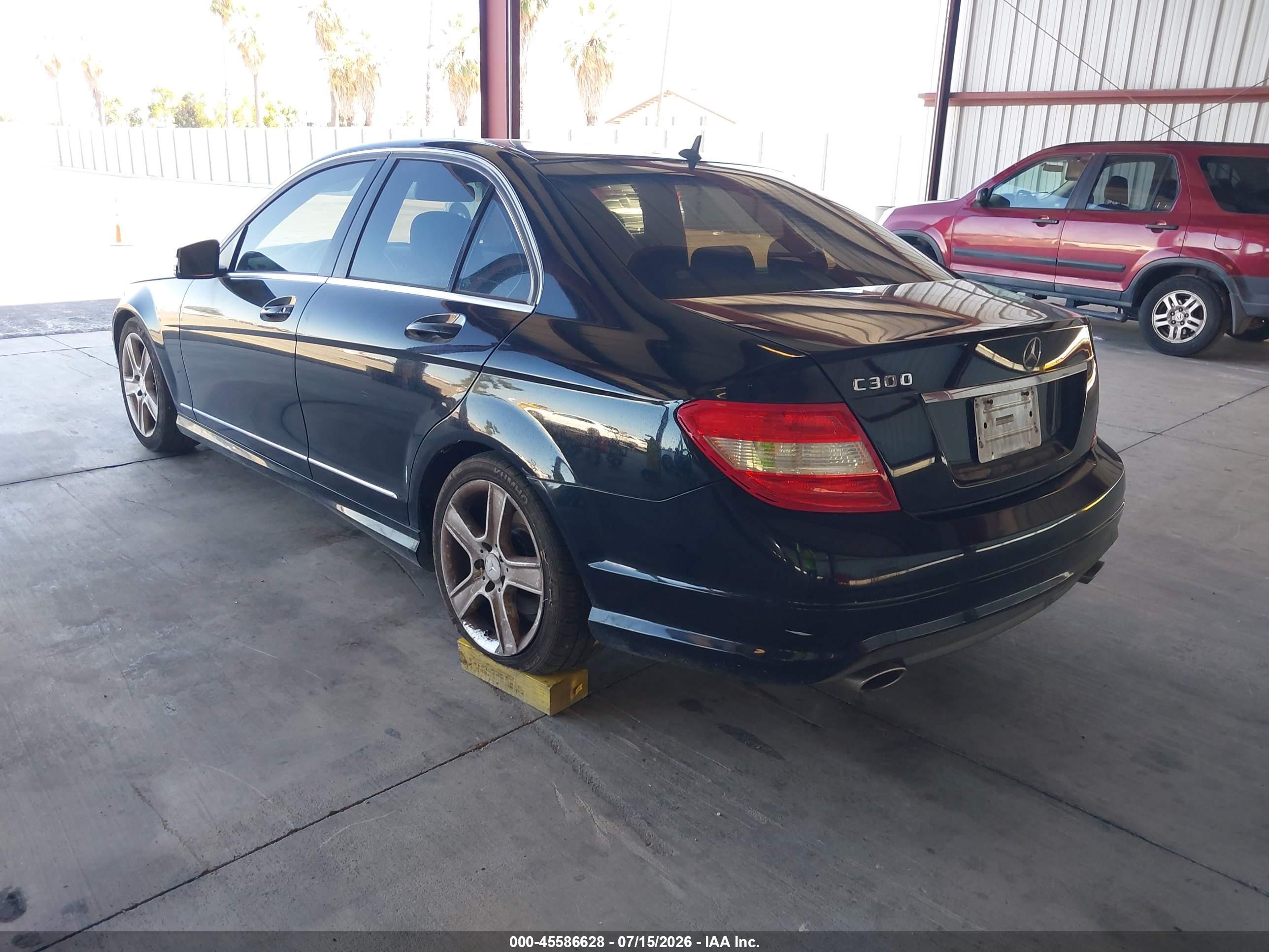 2010 Mercedes-benz C 300 Black vin: WDDGF5EBXAR112716